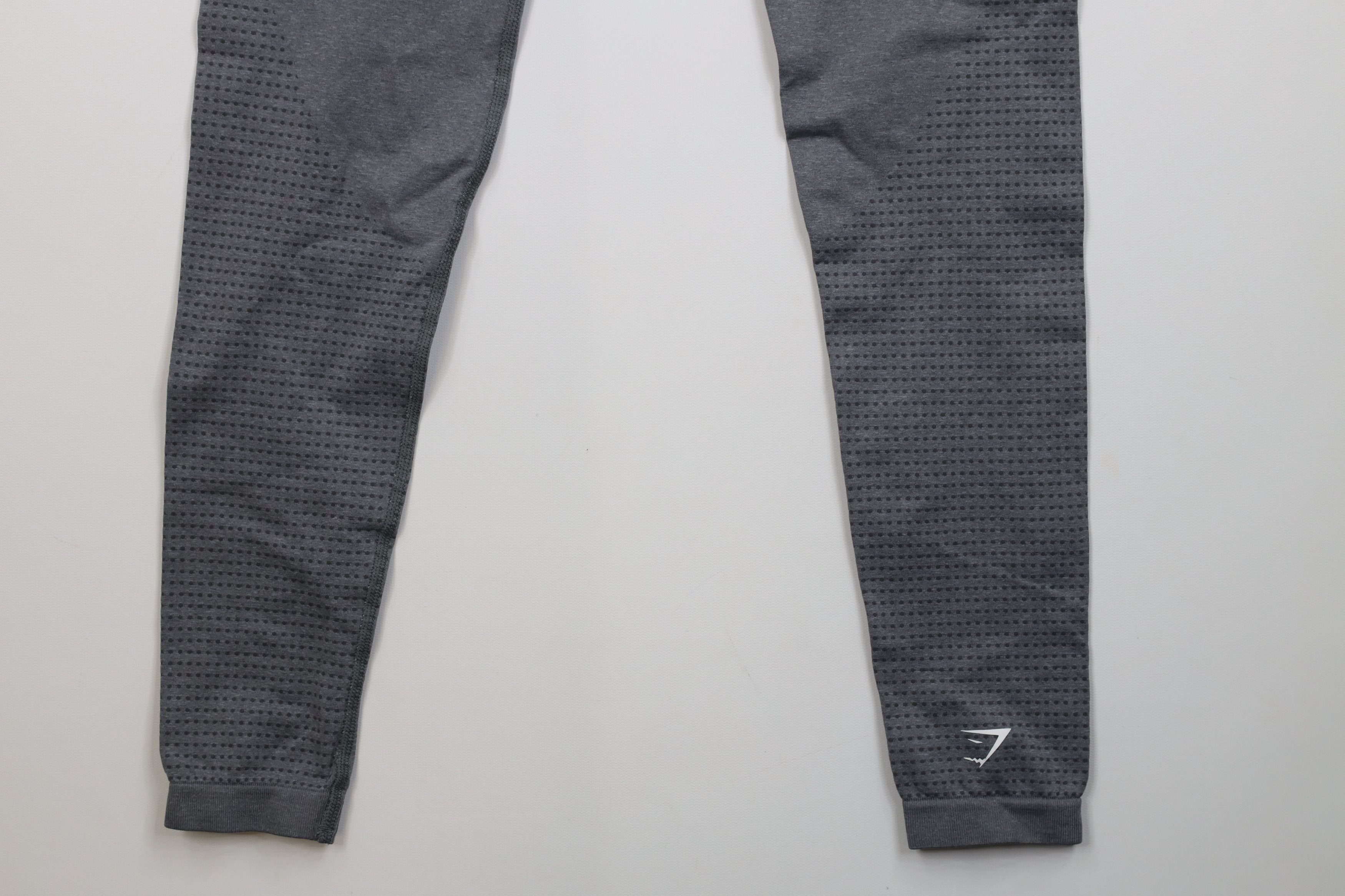 Gymshark Gymshark Gym Yoga Running Workout Leggings Pants Gray Size 23" - 10 Thumbnail