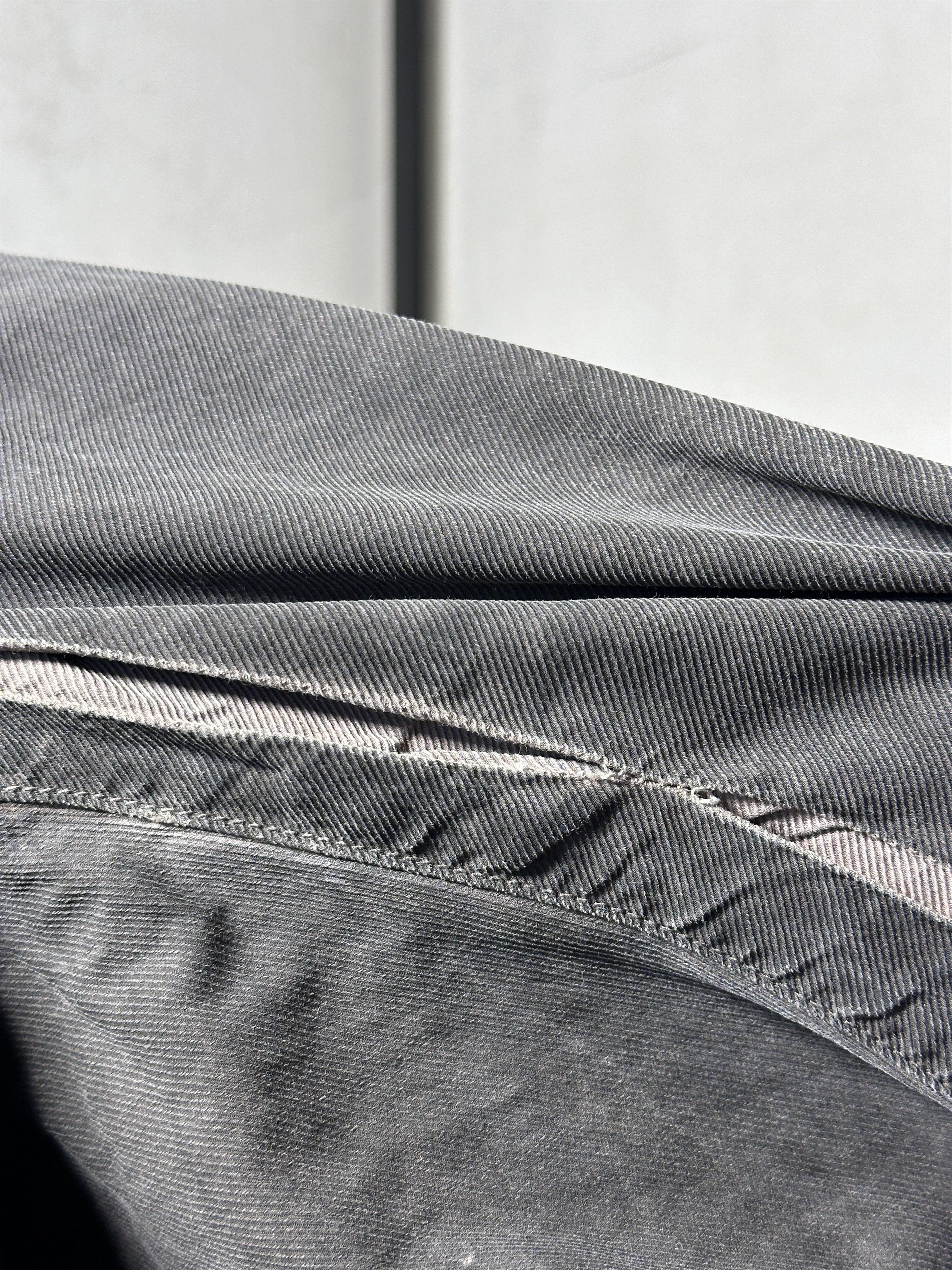 Rick Owens Rick Owens DRKSHDW FW11 Mud Waxed Detrit Cut Jeans Size US 28 / EU 44 - 19 Thumbnail