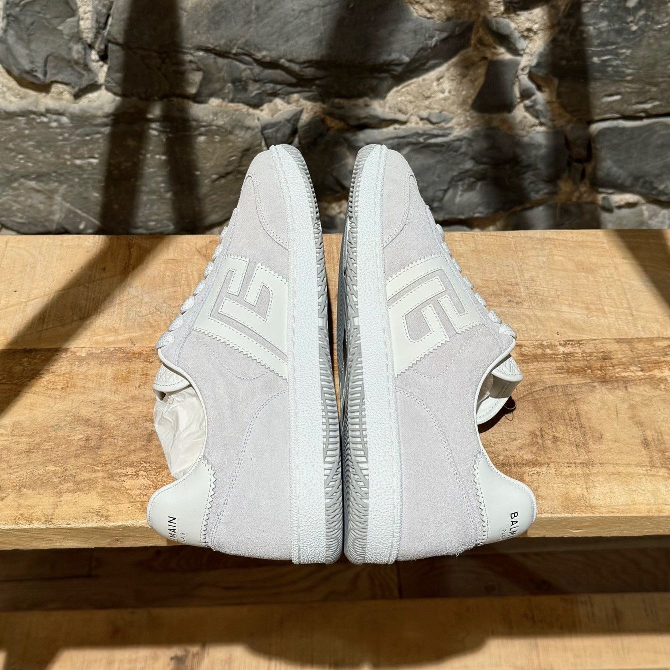 Balmain Balmain Grey Suede Swan Logo Low-top Sneakers Size US 8 / EU 41 - 9 Thumbnail