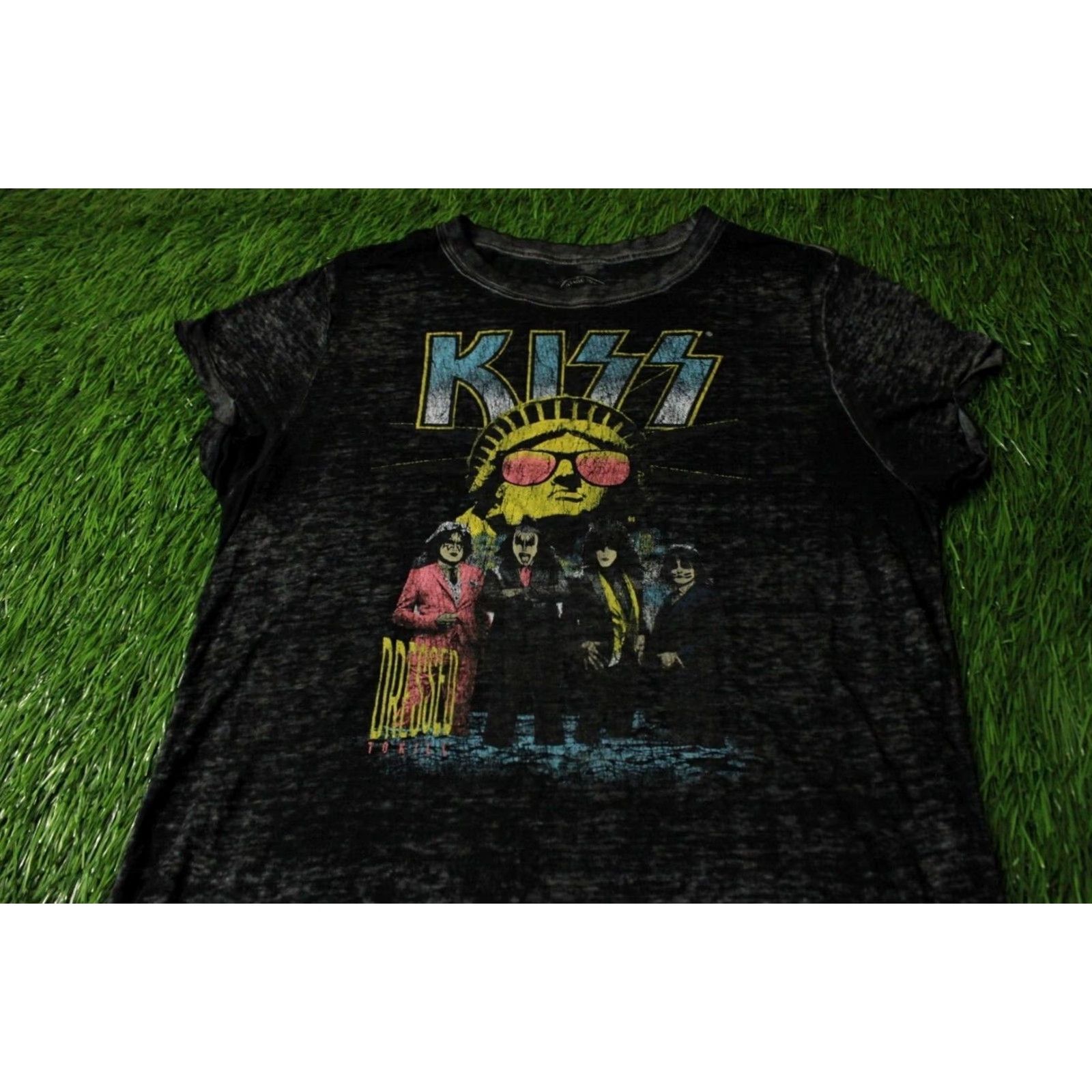 Vintage KISS Official Product Women T-Shirt Casual Shirt Size M Black and Gray Rock Logo 2017 Modern Tee Size M / US 6-8 / IT 42-44 - 2 Thumbnail