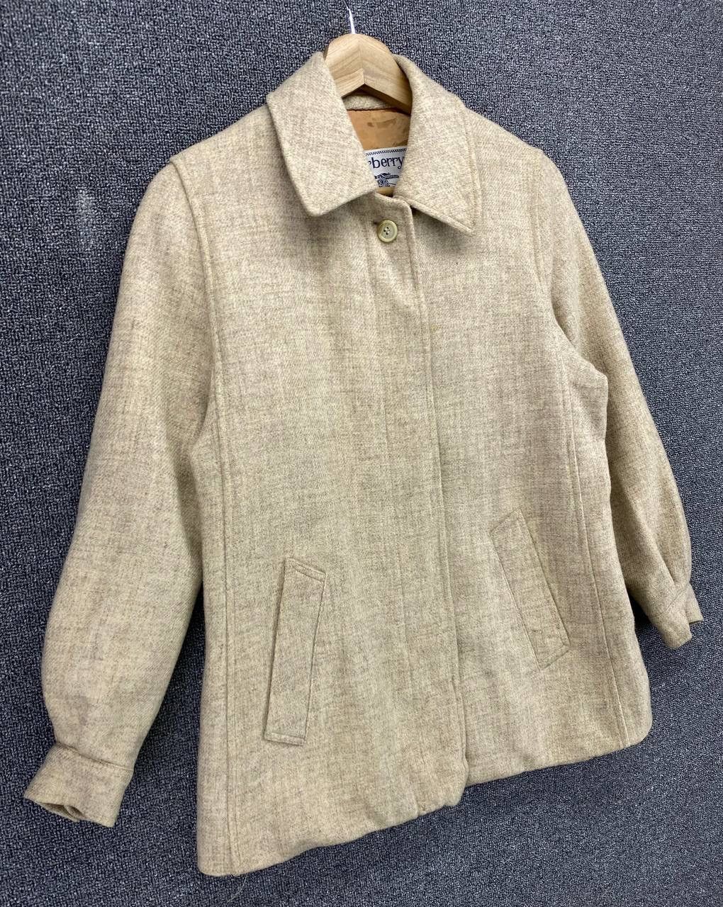 Burberry Vintage 90s Burberry Button Up Wool Jacket Size S / US 4 / IT 40 - 2 Thumbnail