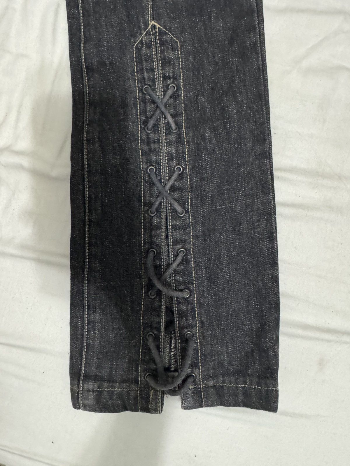 Yoshiyuki Konishi Japanese brand Yoshiyuki Konishi Denim Pants Size US 26 / EU 42 - 6 Thumbnail