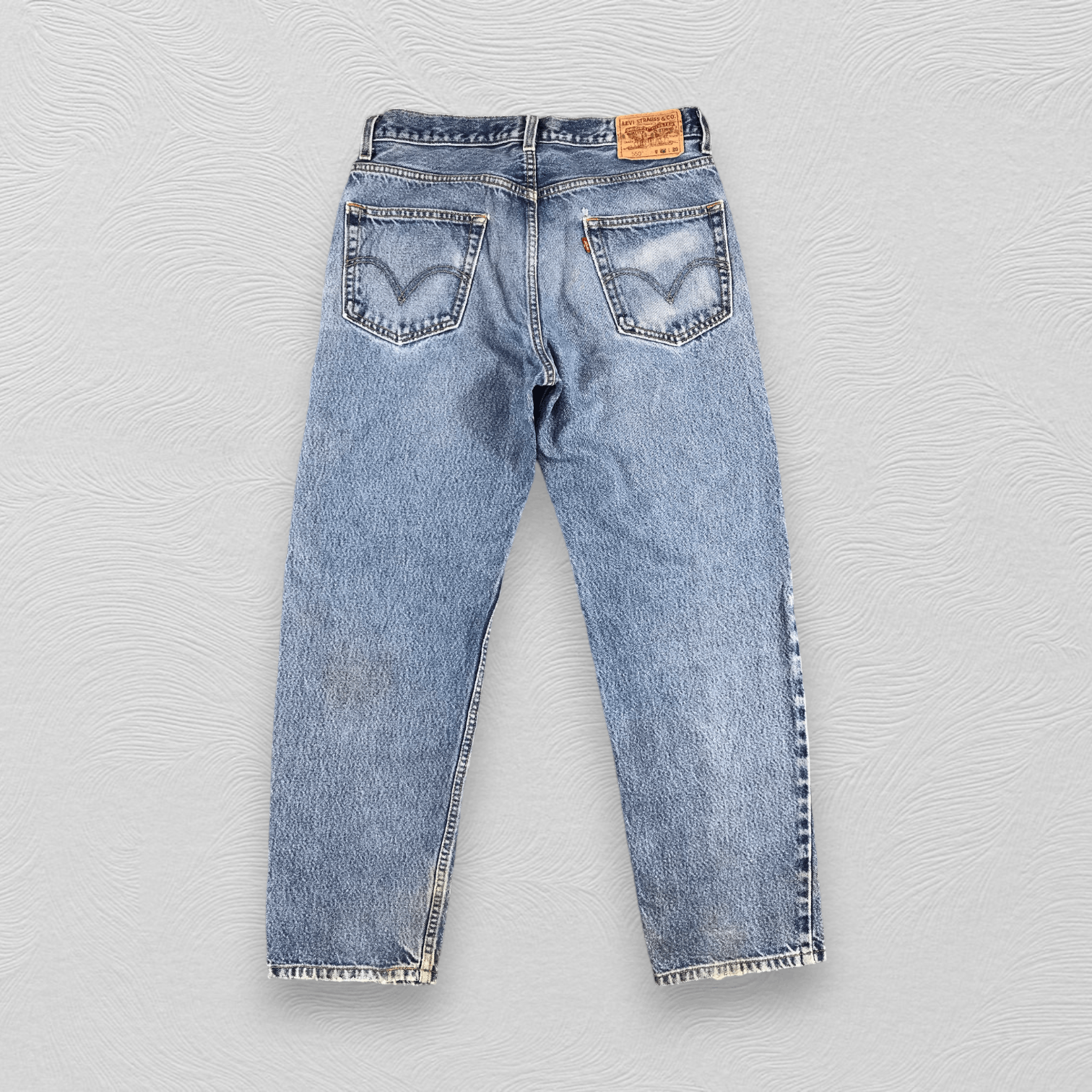 Levi's Vintage Levis 550 Jeans Faded Blue Denim KJ507 Size US 32 / EU 48 - 2 Thumbnail