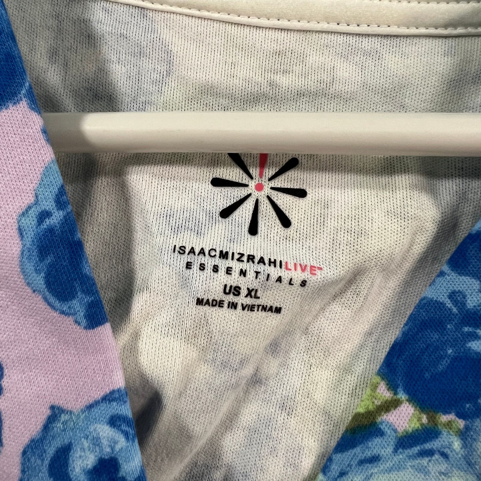 Isaac Mizrahi Isaac Mizrahi LIVE! Essentials Button Front Cardigan Size XL / US 12-14 / IT 48-50 - 3 Thumbnail