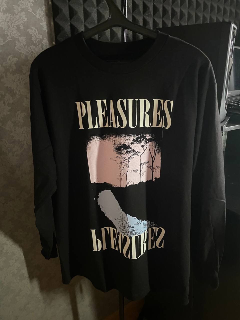 Pleasures Pleasures - River Longsleeve Size US L / EU 52-54 / 3 - 1 Thumbnail