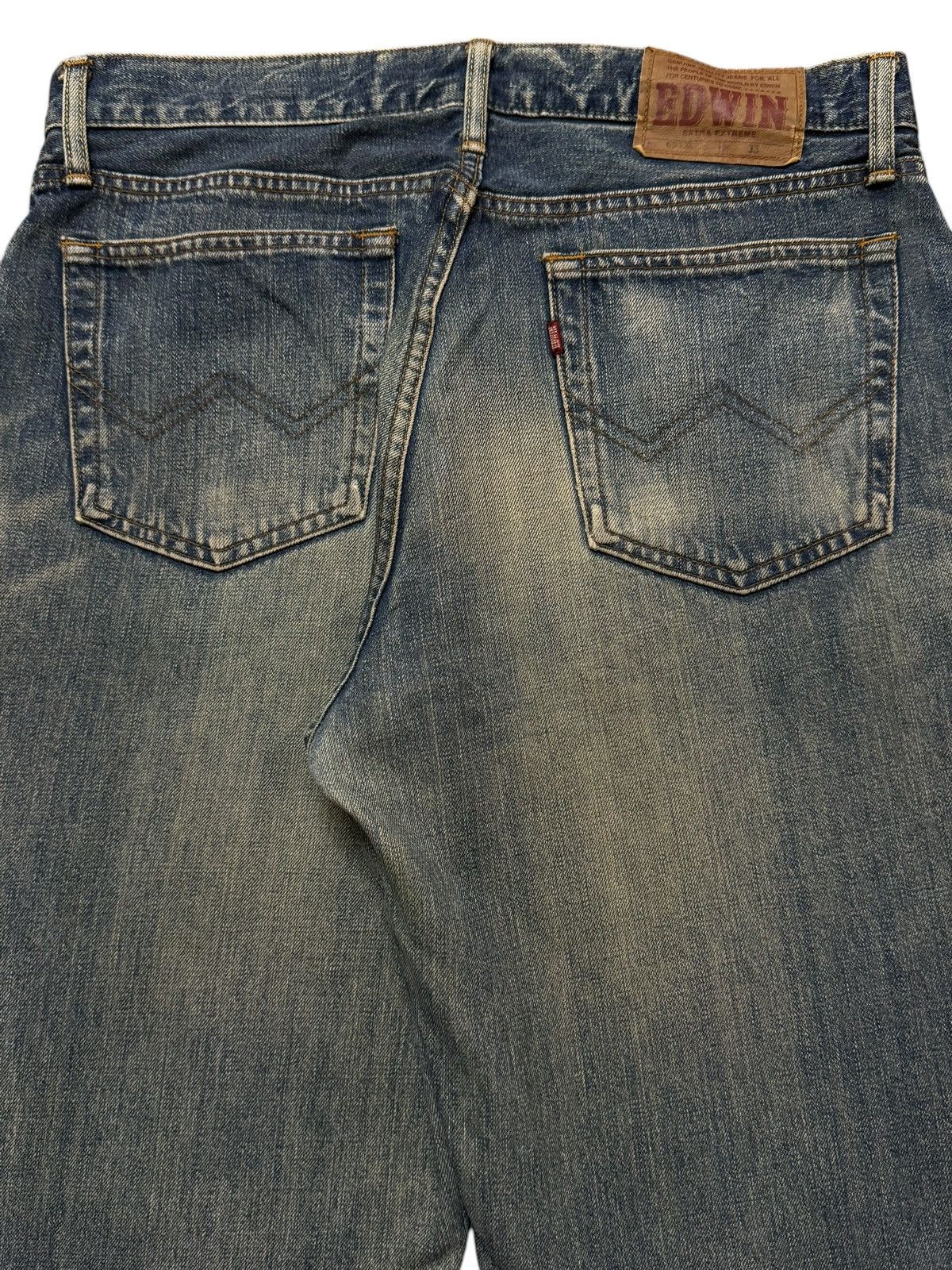 Edwin Vintage 90s Edwin 601 Faded Wash Distress Wide Leg Bootcut Size US 32 / EU 48 - 5 Thumbnail