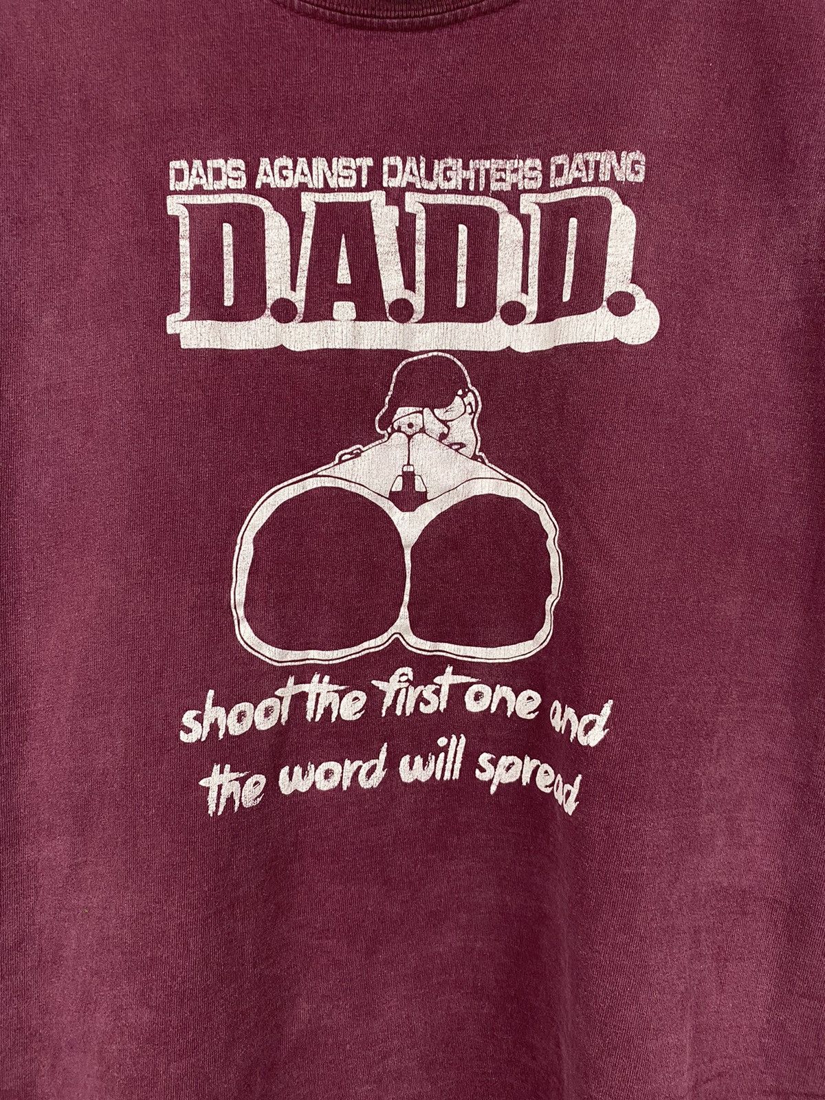 Gildan 🇺🇸 Vintage 90S DADD Dads Against Daughters Dating t-shirt Y2K Size US XL / EU 56 / 4 - 4 Thumbnail