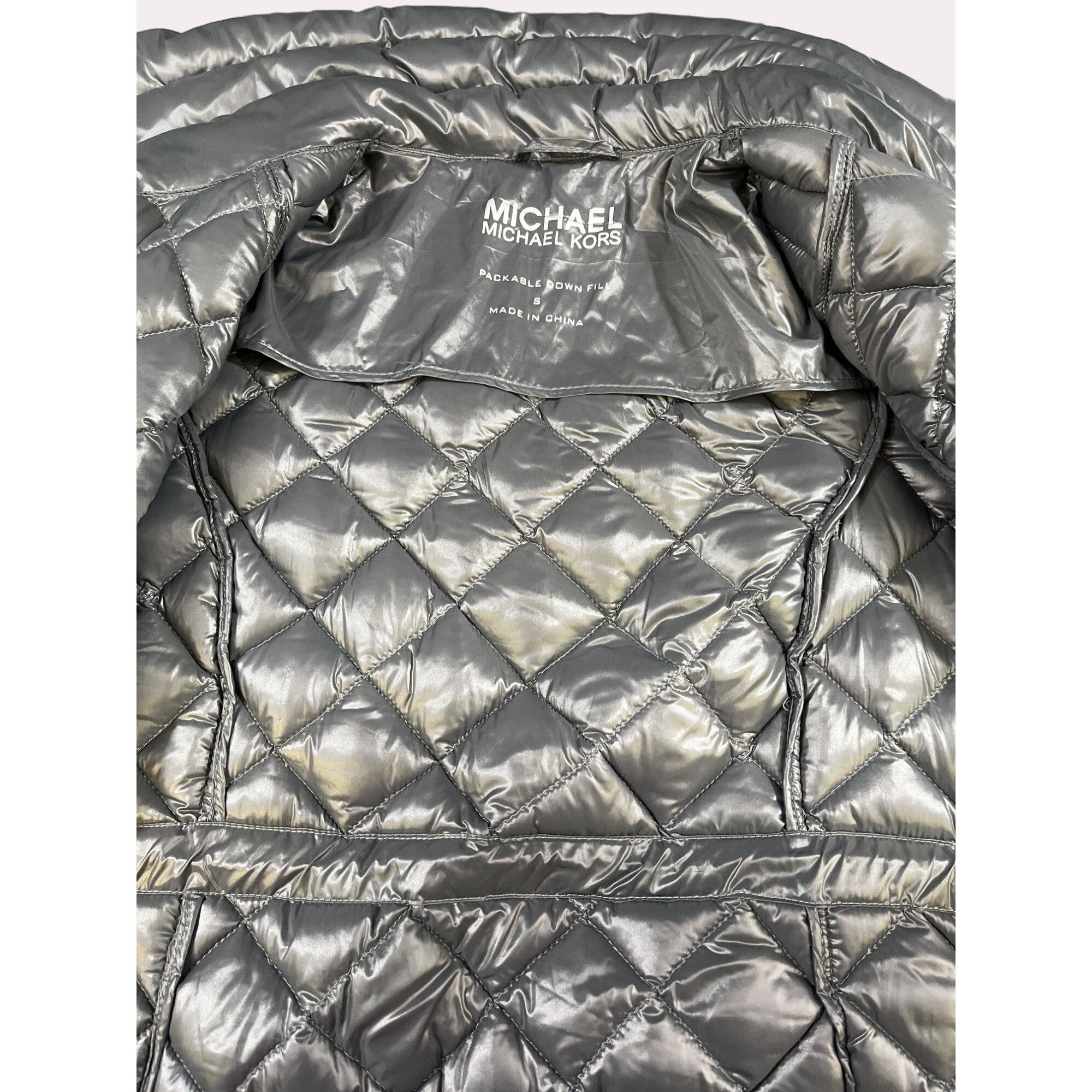 Michael Kors Michael Michael Kors Women's Grey Puffer Jacket Size S SKU 6 Size S / US 4 / IT 40 - 4 Thumbnail