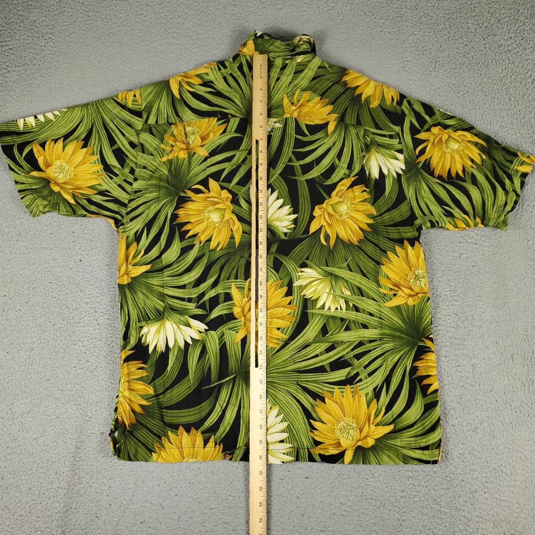 Tommy Bahama Tommy Bahama Shirt Mens Large Green Floral Silk Hawaiian Button Up Short Sleeve Size US L / EU 52-54 / 3 - 4 Thumbnail