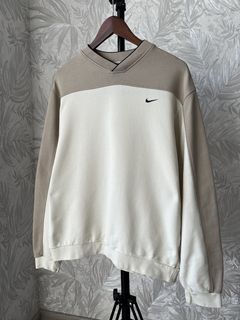 Aesthetic vintage nike discount sweatshirt