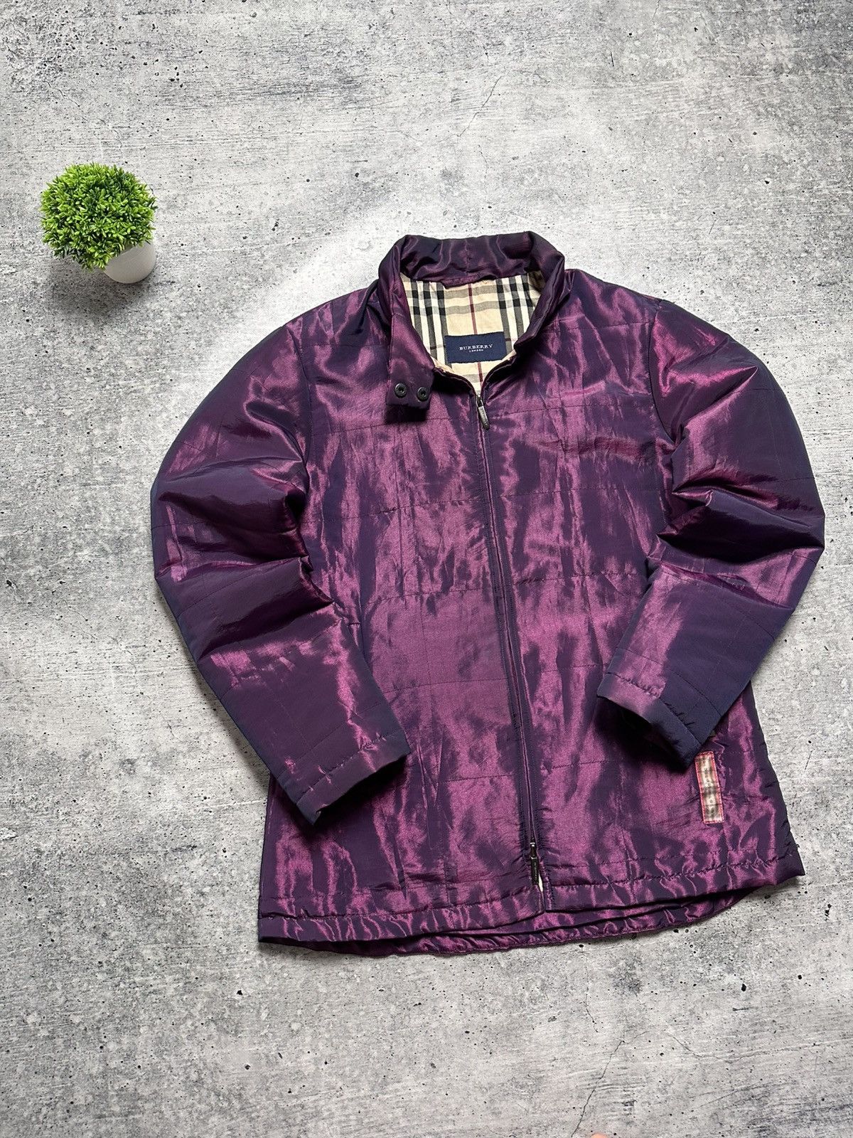 Burberry Vintage 90s Burberry London Nova Check Quilt Jacket Luxury Size M / US 6-8 / IT 42-44 - 1 Thumbnail
