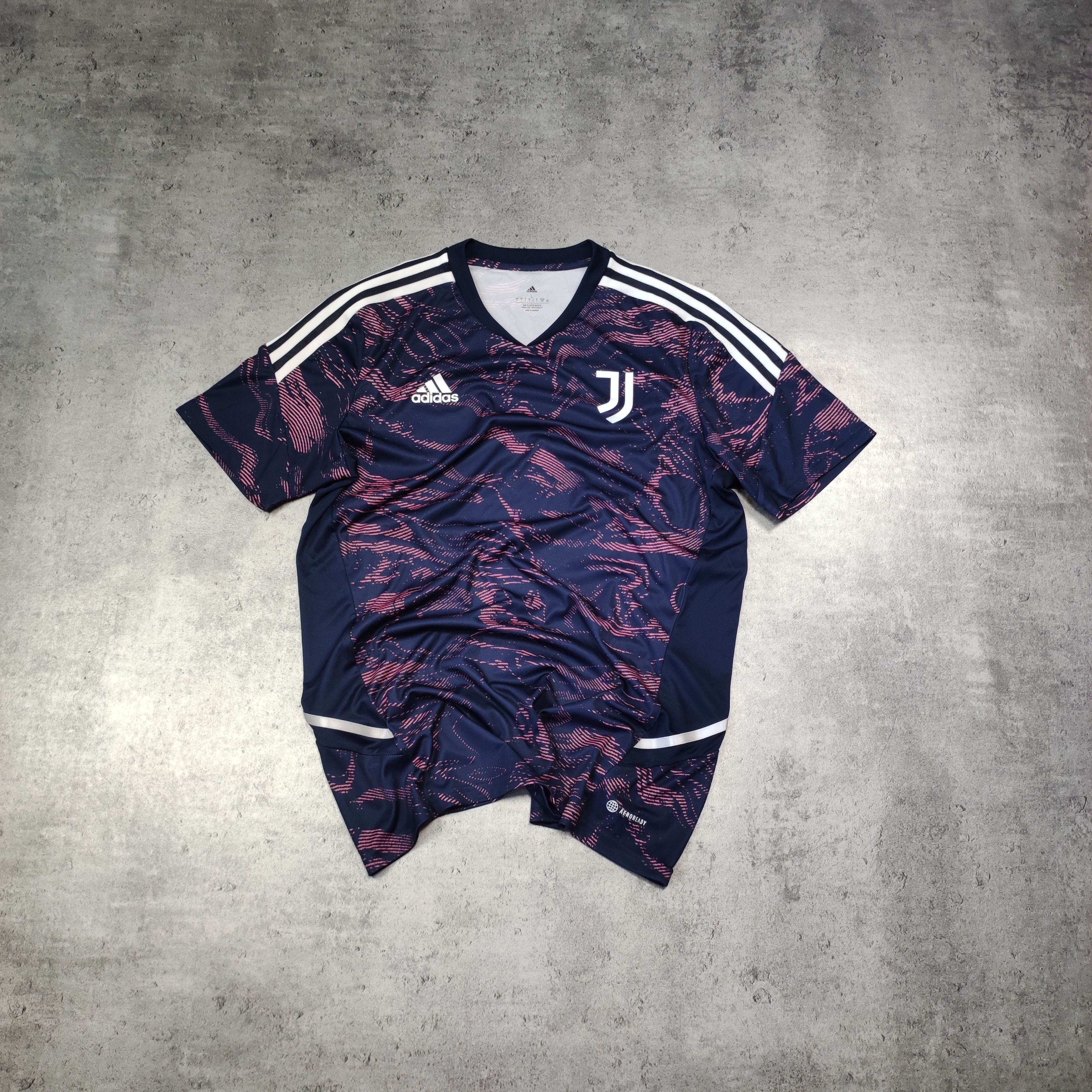 Adidas RARE Juventus FC Adidas x Football Team Training Jersey Size US L / EU 52-54 / 3 - 1 Thumbnail
