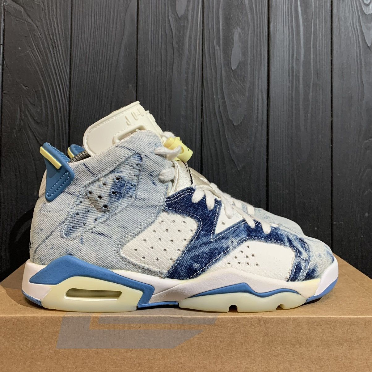 Nike Nike Air Jordan 6 Retro Washed Denim Size 37.5 EU 5 YUS | Grailed