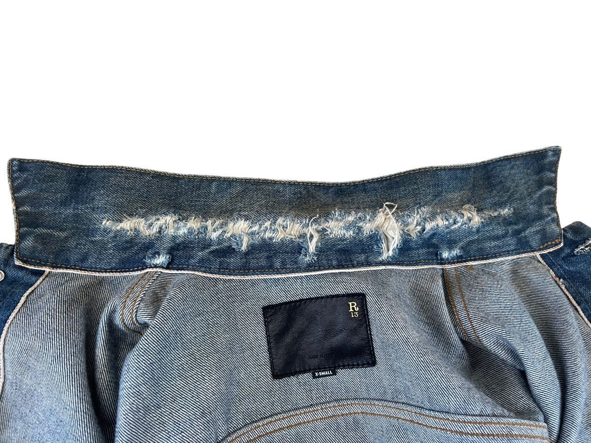 R13 R13 Italy Distressed Waxed Denim Trucker Jacket Type 3 Size US XS / EU 42 / 0 - 21 Thumbnail