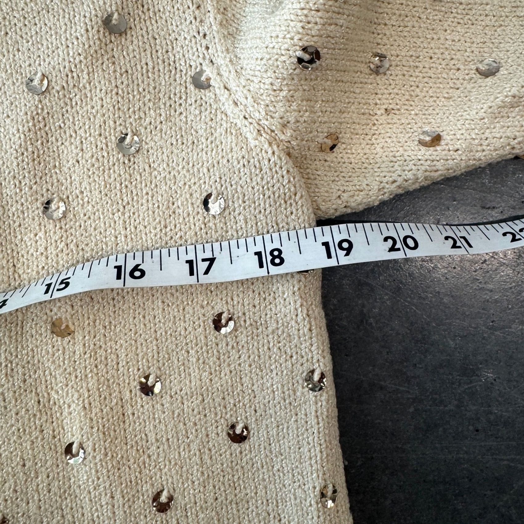 Thrasher VINTAGE Y2K 90's Beige Sequin Cardigan Sweater Japan Hand Knit Cream Small Womens Cardigan Size S / US 4 / IT 40 - 5 Thumbnail