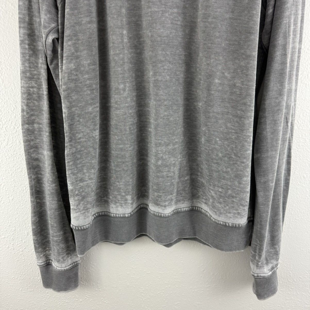 Lucky Brand LUCKY BRAND Grey Fender Skull Rock N Roll Burnout Sweatshirt Size US M / EU 48-50 / 2 - 11 Thumbnail