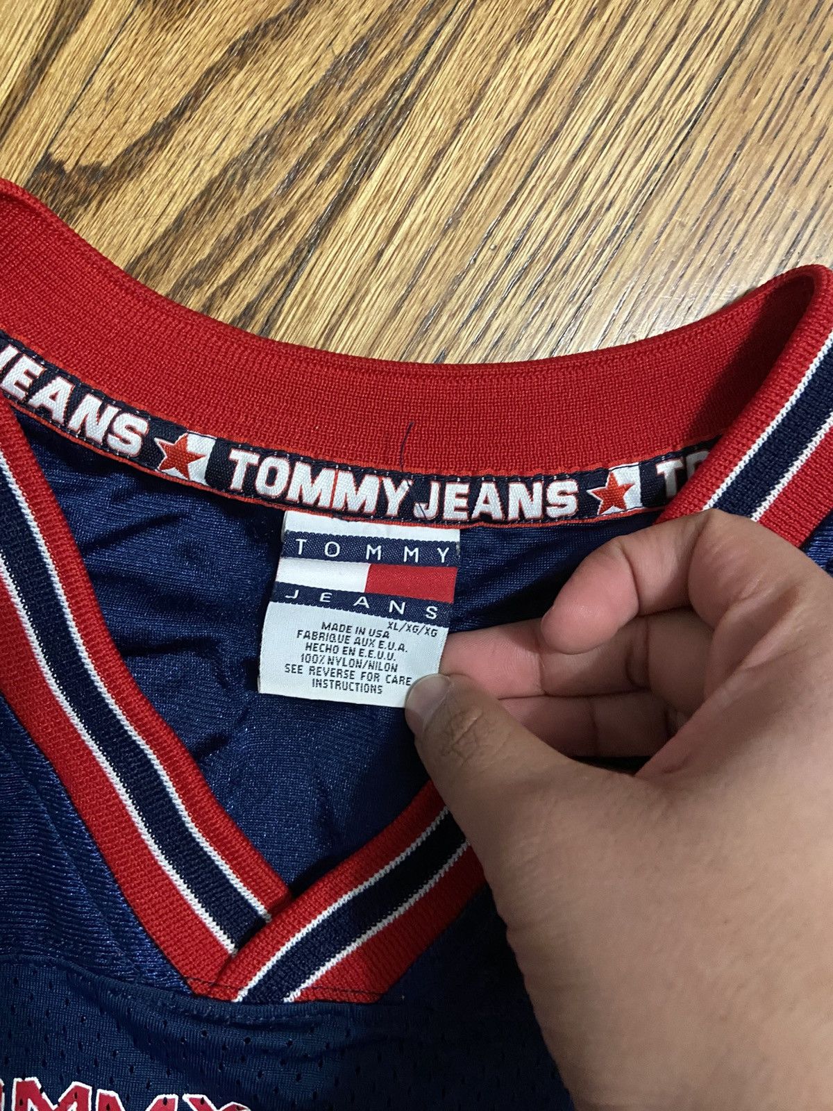 Tommy Hilfiger Vintage tommy hilfiger jersey Size US XL / EU 56 / 4 - 6 Thumbnail