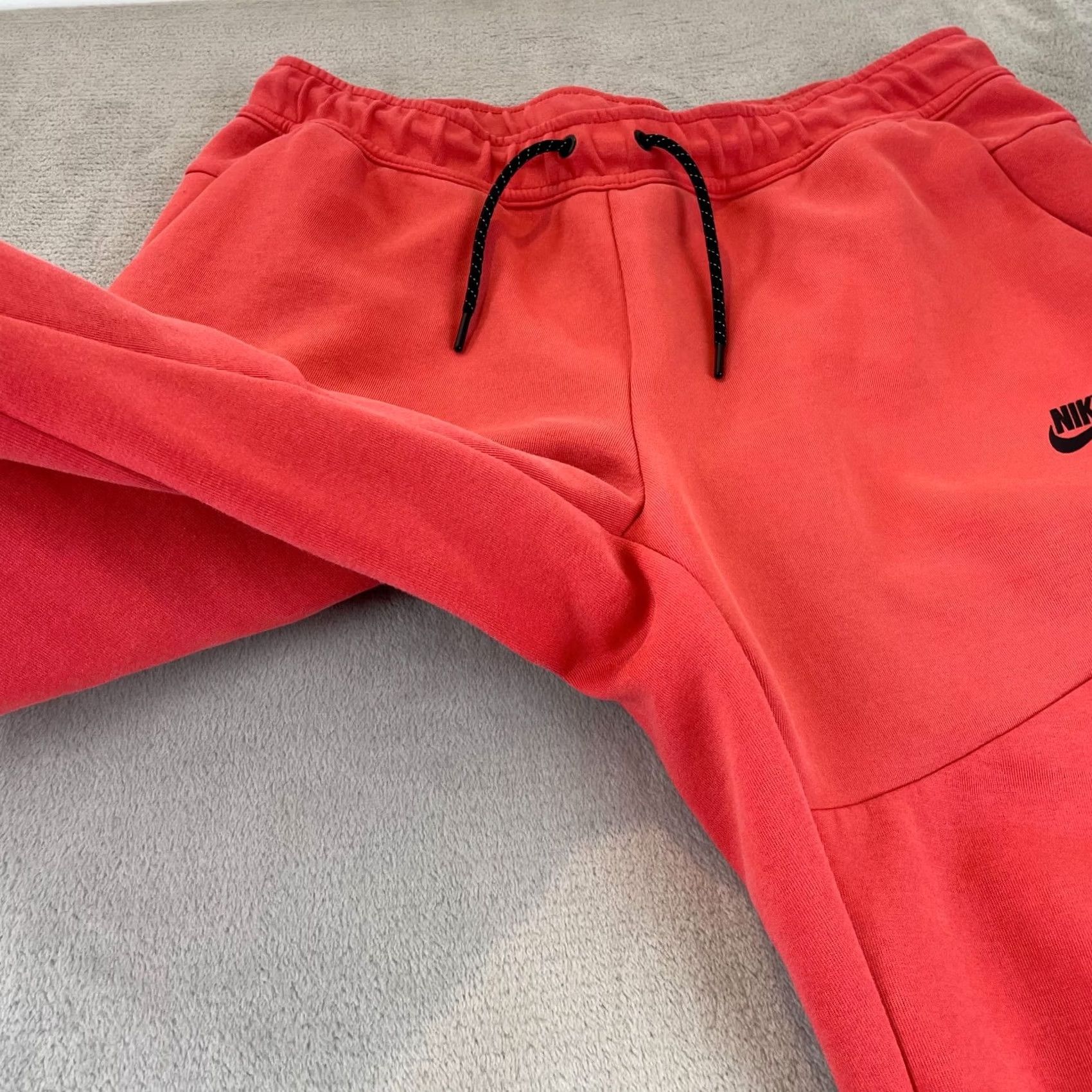 Nike Nike Tech Fleece Joggers Men L Coral Pockets Tapered Leg Activewear Casual Size US 33 - 3 Thumbnail