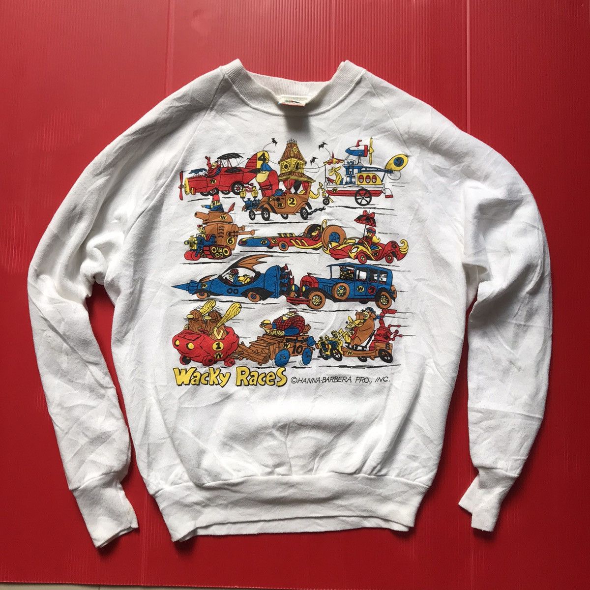 Cartoon Network × NASCAR × Vintage Vintage 1980s Hanna Barbera RARE Wacky Races Sweatshirt Size US M / EU 48-50 / 2 - 8 Thumbnail