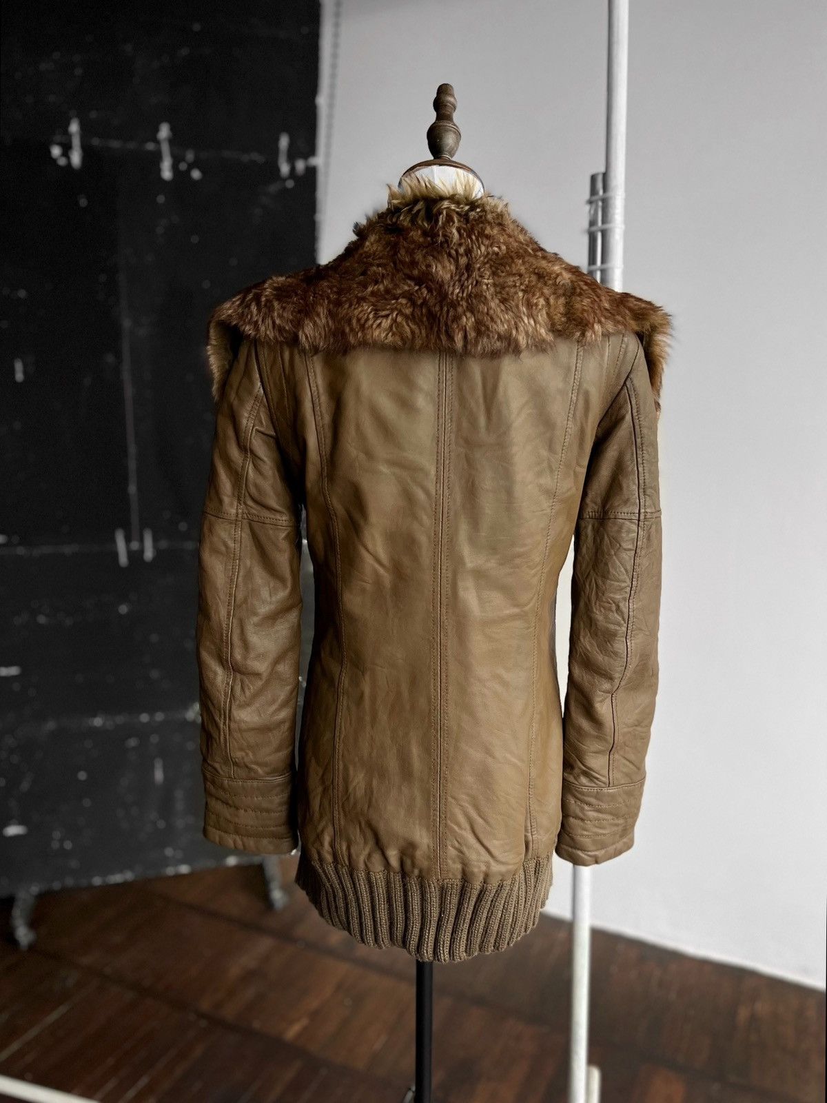 Leather × Patrizia Pepe Patrizia Pepe Lamb Leather Coat Jacket Sheepskin Fur Collar Size S / US 4 / IT 40 - 3 Thumbnail