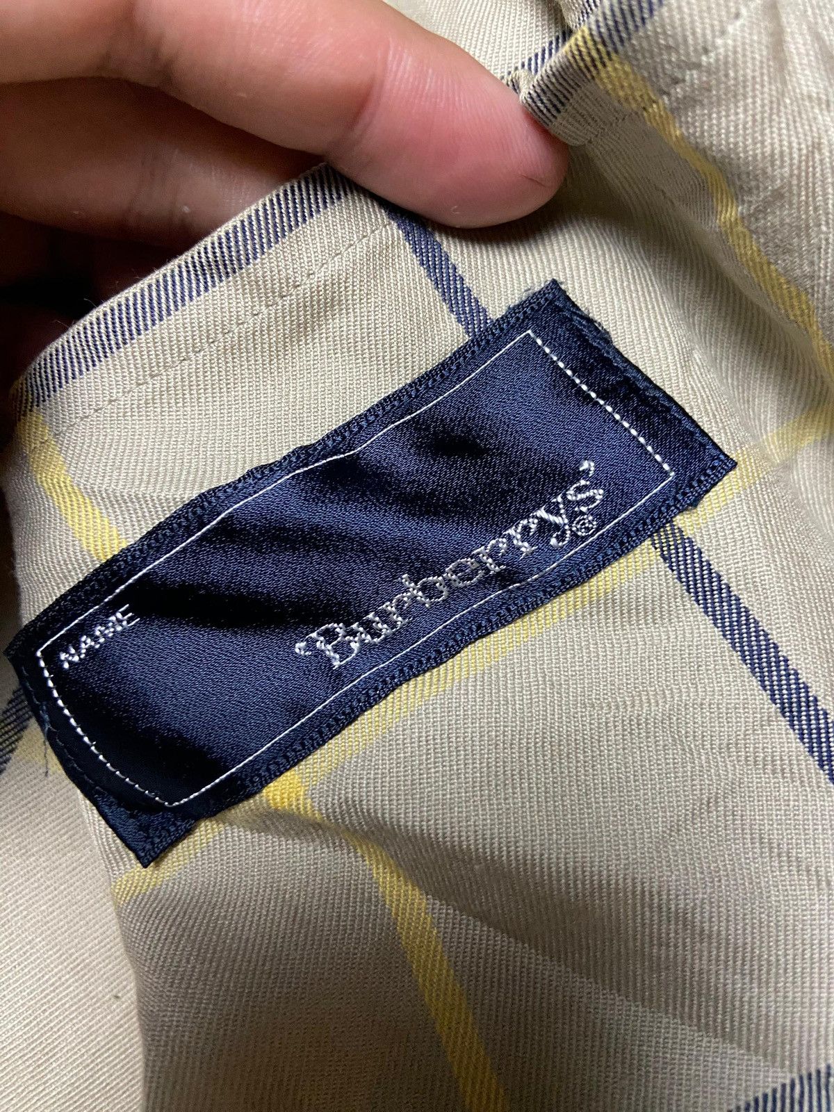 Burberry × Designer × Vintage Vintage BURBERRY’S Hidden Button Long Jacket (122) Size US S / EU 44-46 / 1 - 8 Thumbnail