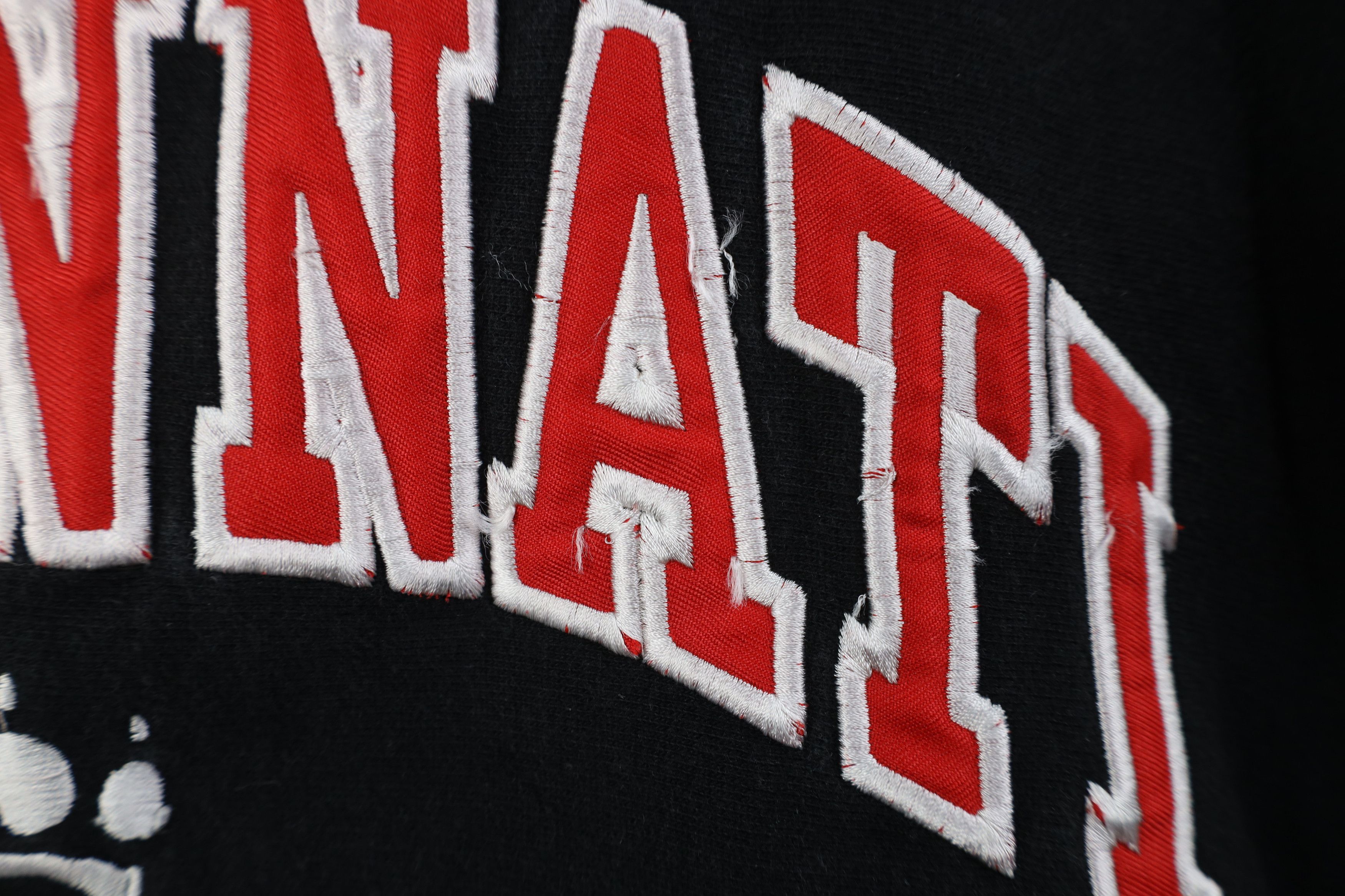 Vintage Vintage 90s University of Cincinnati Crewneck Sweatshirt Size US XL / EU 56 / 4 - 5 Thumbnail