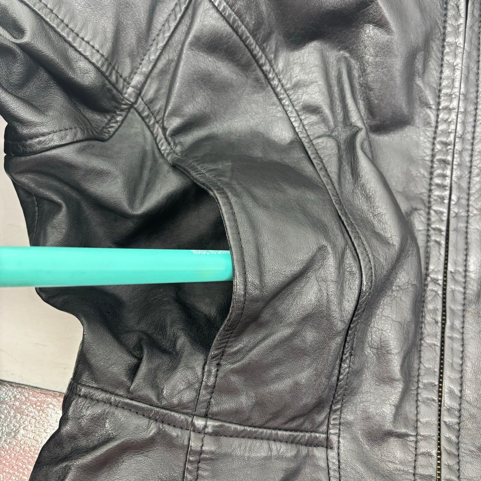 Wilsons Leather Leather By Wilsons Small Womens Motorcycle Jacket Pockets Size S / US 4 / IT 40 - 12 Thumbnail
