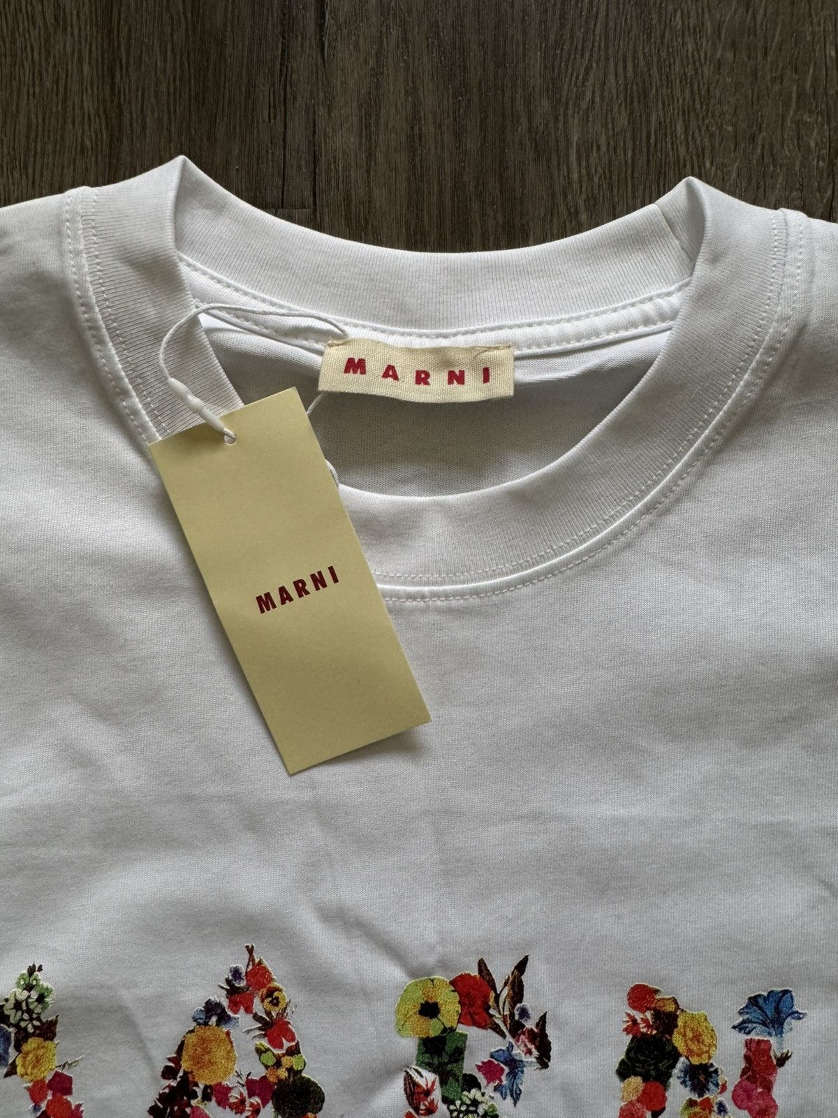 Vintage Marni Bouquet Logo Tee Size US XS / EU 42 / 0 - 2 Thumbnail