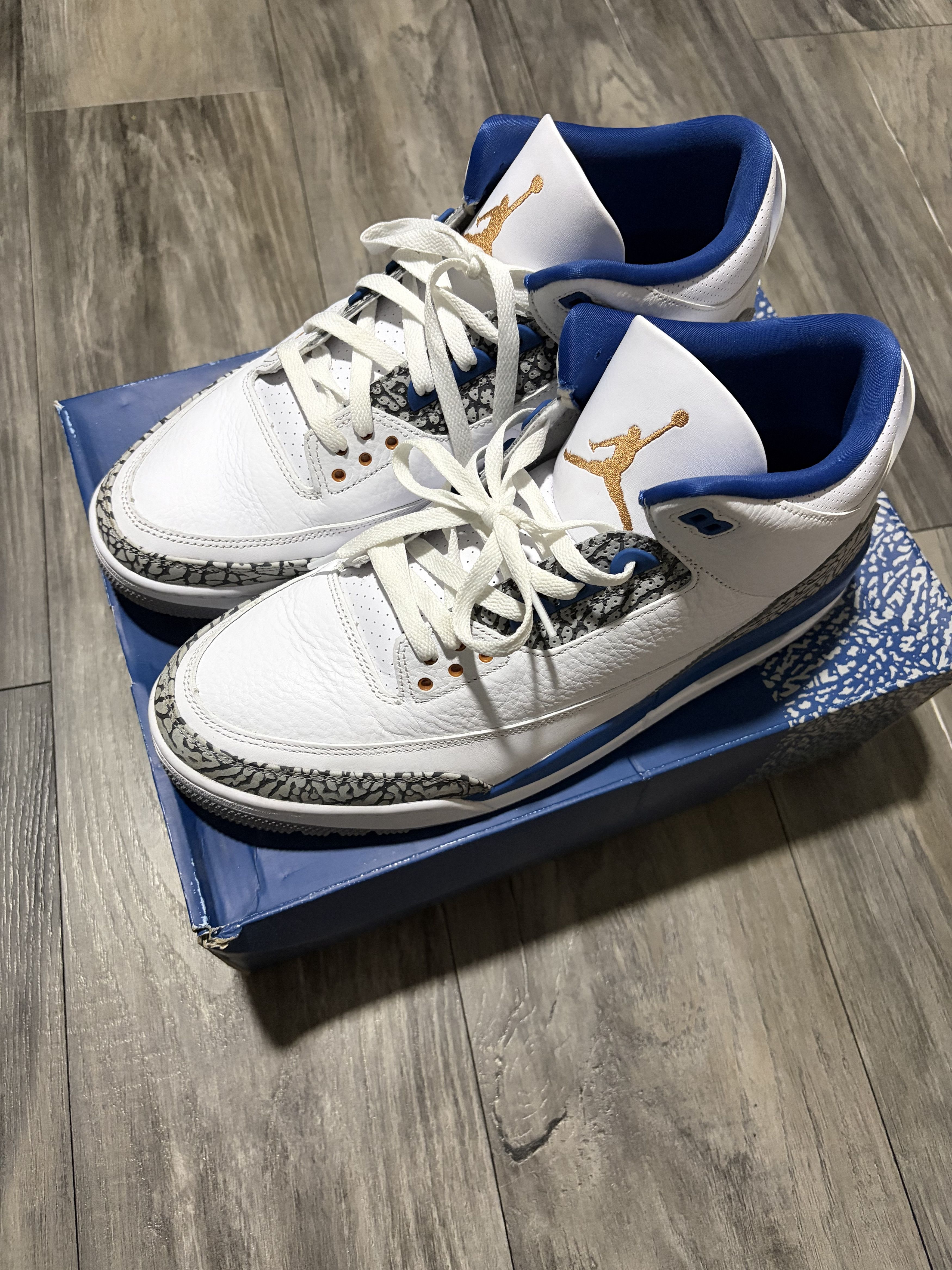 Jordan Brand Jordan 3 Retro "Wizards" Size US 13 / EU 46 - 2 Thumbnail