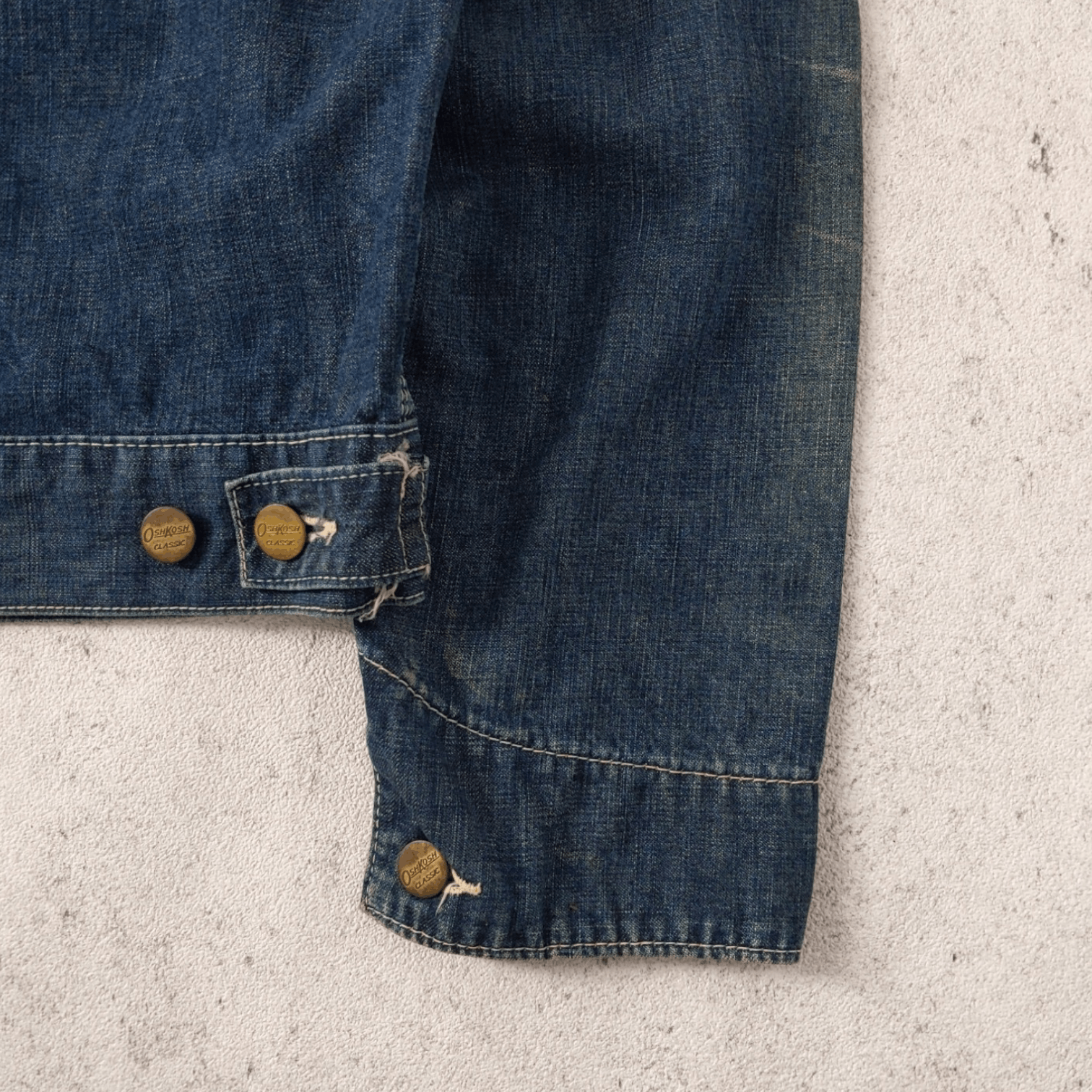 Japanese Brand × Oshkosh Sunfaded Oshkosh Classic Vintage Line 90s Denim Jacket Size US L / EU 52-54 / 3 - 10 Thumbnail