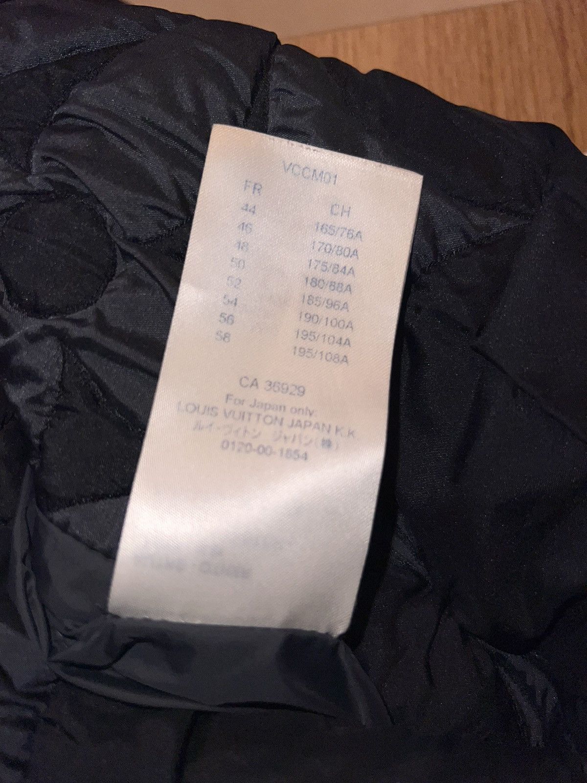 Louis Vuitton Louis vuitton X virgil Abloh Black/Grey Puffer Jacket Size US M / EU 48-50 / 2 - 6 Thumbnail