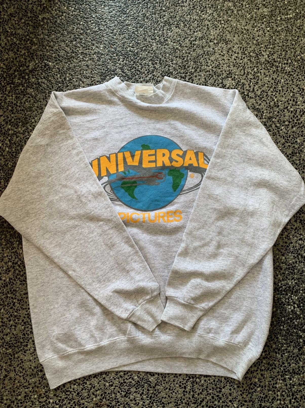 Universal Studios Vintage 90s Universal Studios Hollywood Sweatshirt Size US XL / EU 56 / 4 - 11 Thumbnail