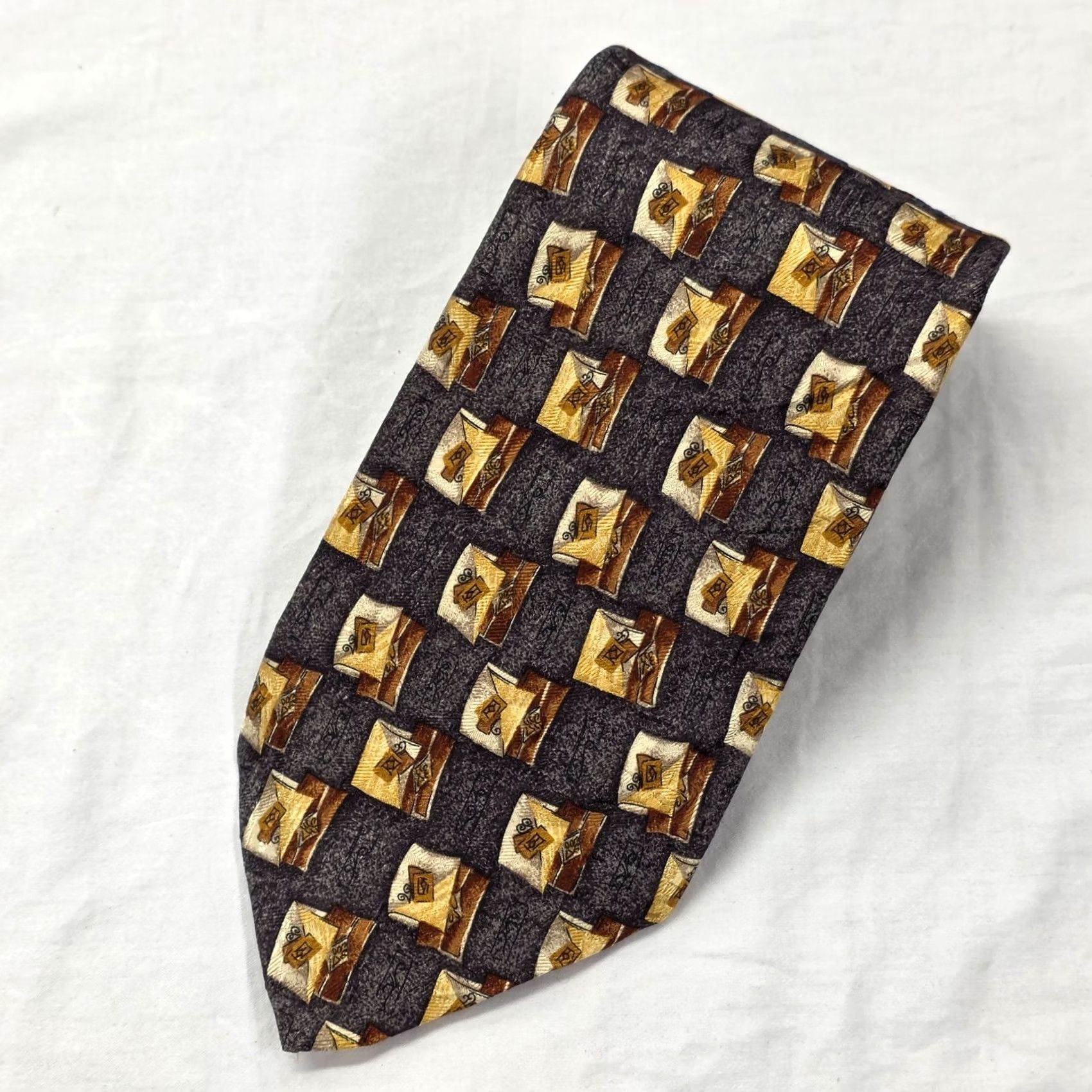Robert Talbott Robert Talbott Studio Silk Necktie Mens Gray Geometric USA Stylish Artsy Tie 58" Silk Woven Classic Narrow Width 4" Pre-Owned Mens Tie Size ONE SIZE - 2 Thumbnail