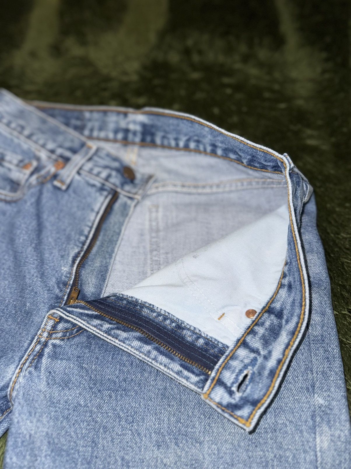 Levi's [W30/L32] 90s Levi’s 611 Orange Tab Washed Denim Pants Size US 30 / EU 46 - 3 Thumbnail