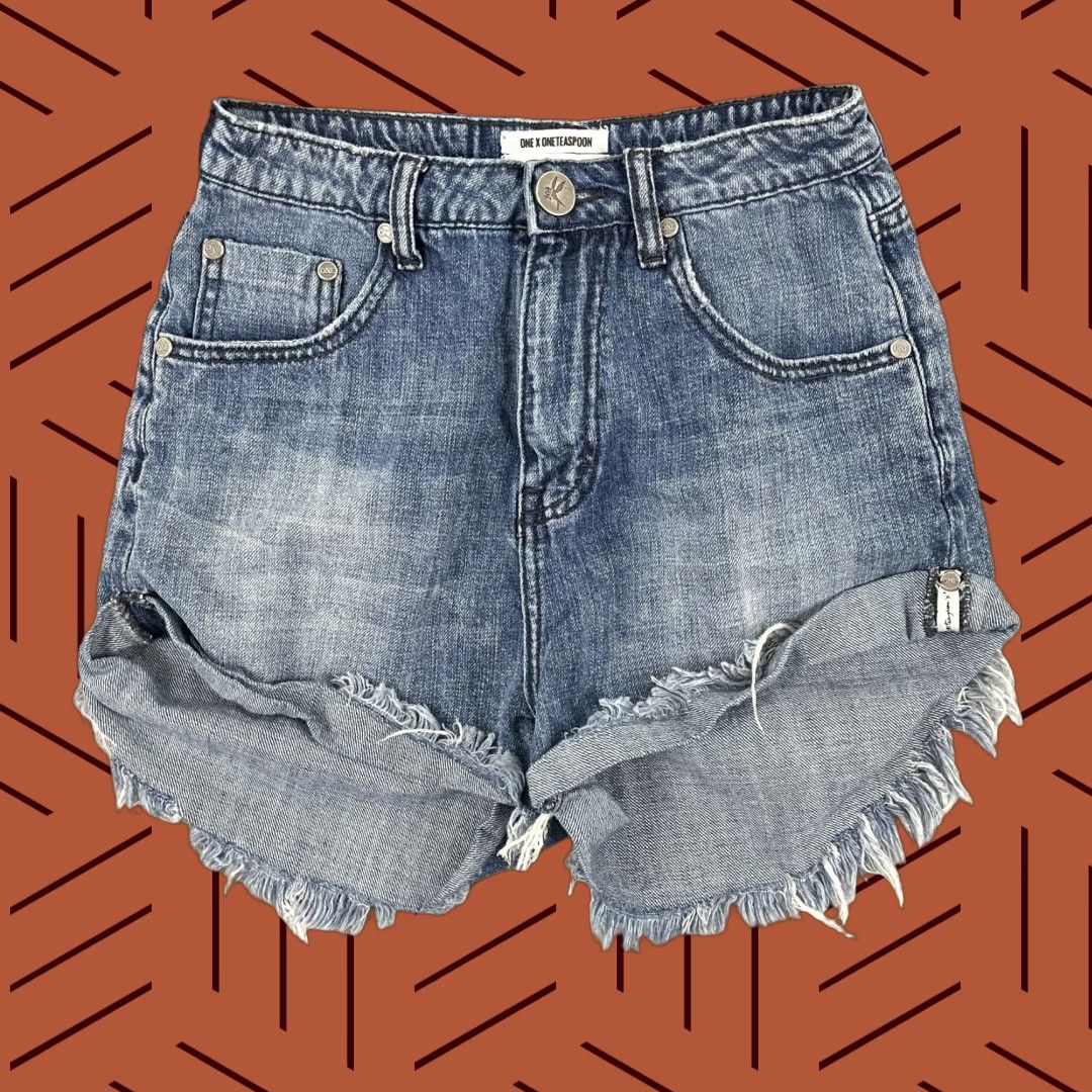 Vintage One x OneTeaspoon Bandits Jean Shorts Womens Sz 26 / 2" Blue Cuff Hem High Waist Size 26" / US 2 / IT 38 - 1 Thumbnail