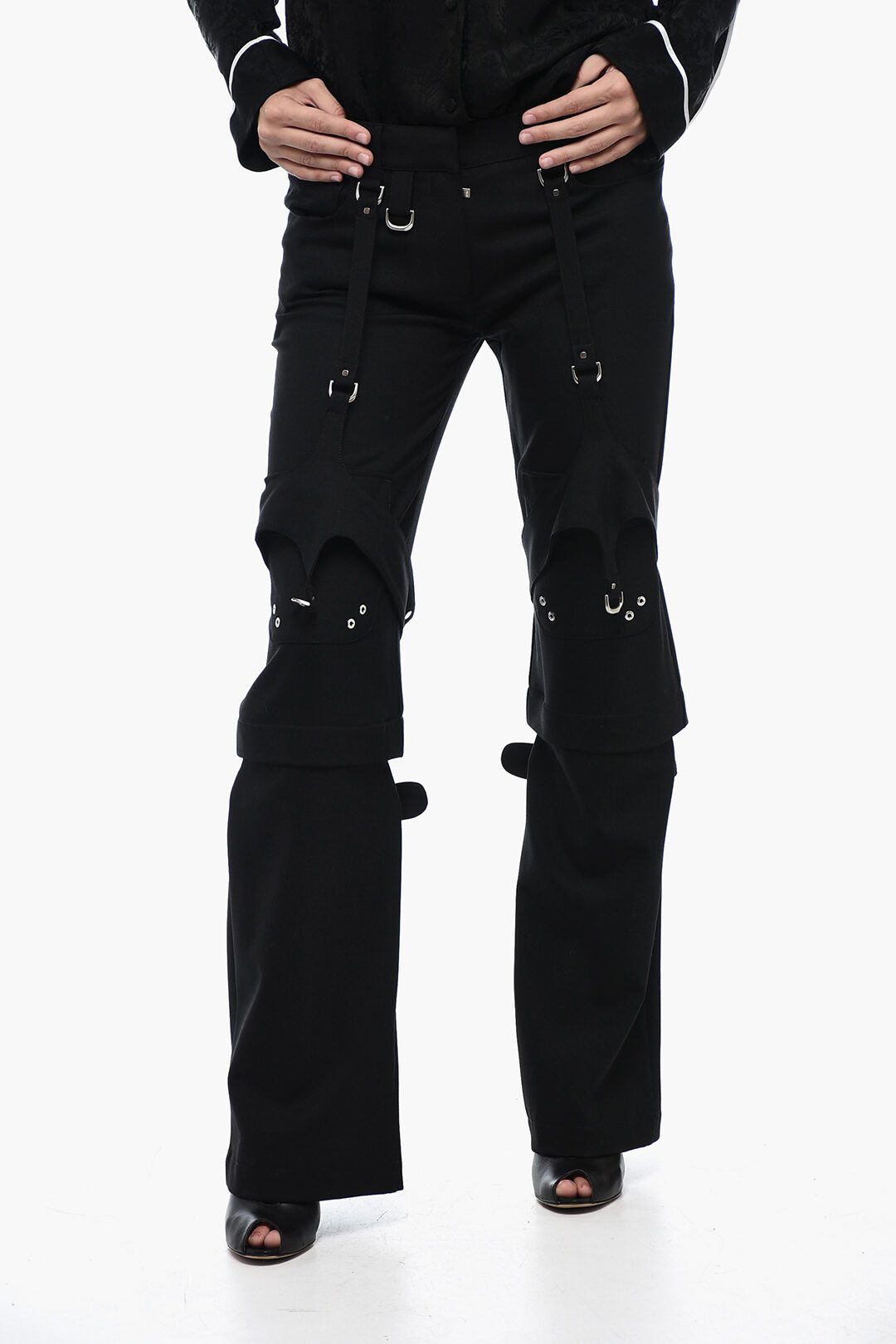 Off-White og1mm1125 Wool Blended Cargo Pant in Black Size 25" / US 0 / IT 36 - 1 Thumbnail