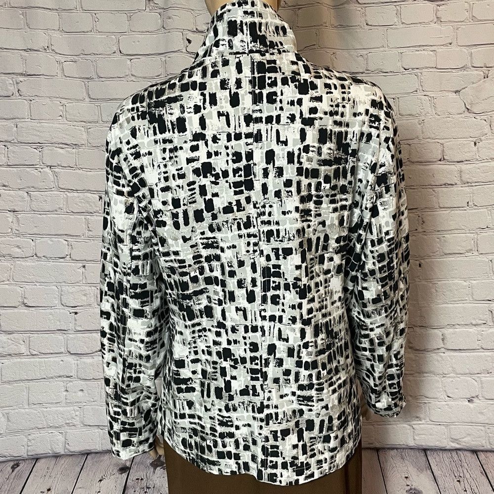 Chicos Zenergy By Chico's Black White Grey Brick Pattern Jacket Si Size L / US 10 / IT 46 - 4 Thumbnail