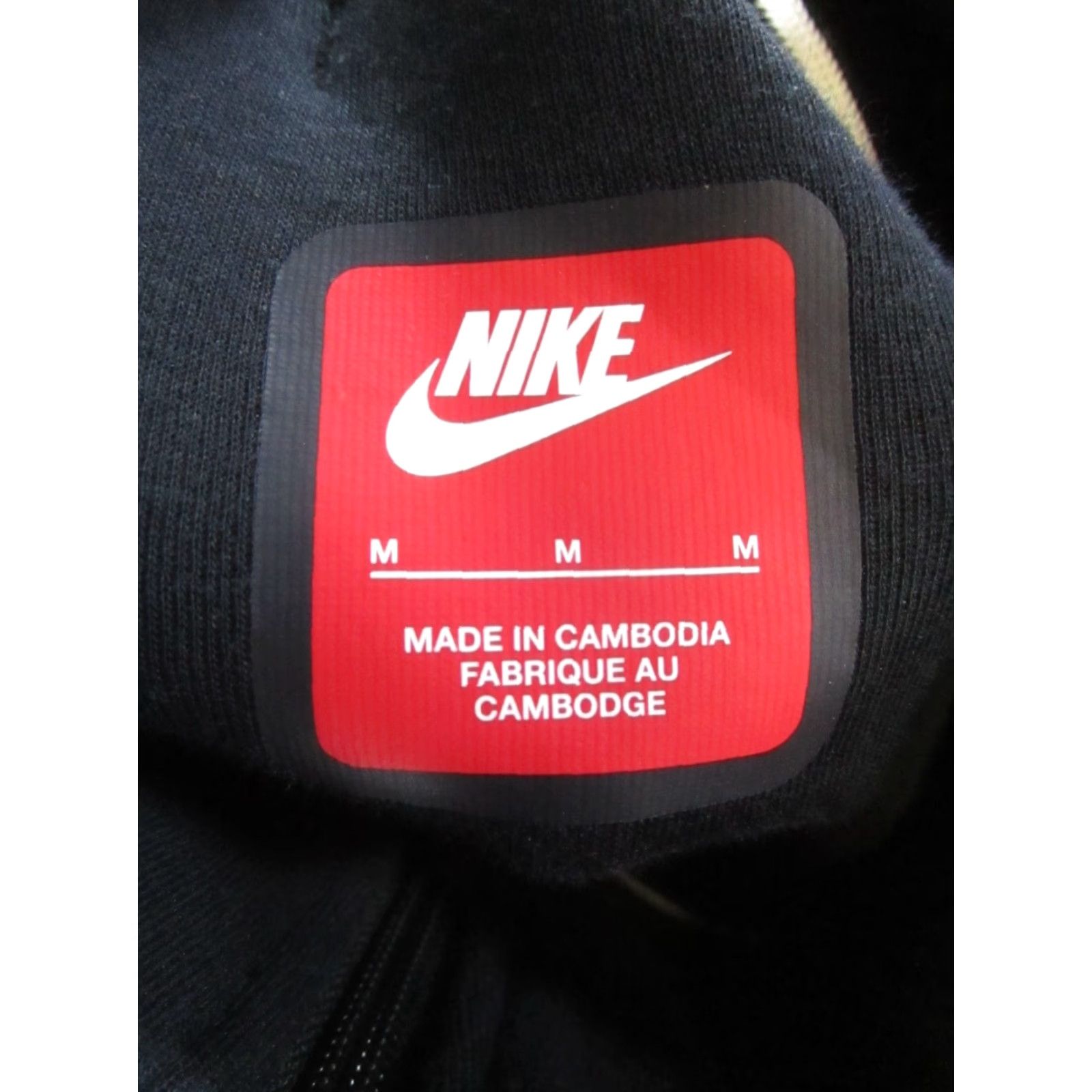Nike Nike Sweatshirt Mens Medium Black Zip Fleece Mock Neck, Regular, Pullover, Cotton/Polyester, Gym & Training, Running & Walking, 90s? Size US M / EU 48-50 / 2 - 3 Thumbnail