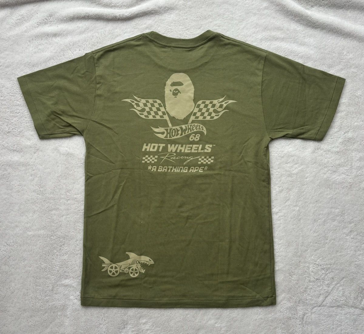 Bape Bape x Hot Wheels Collection Olive Tee Size US M / EU 48-50 / 2 - 2 Thumbnail