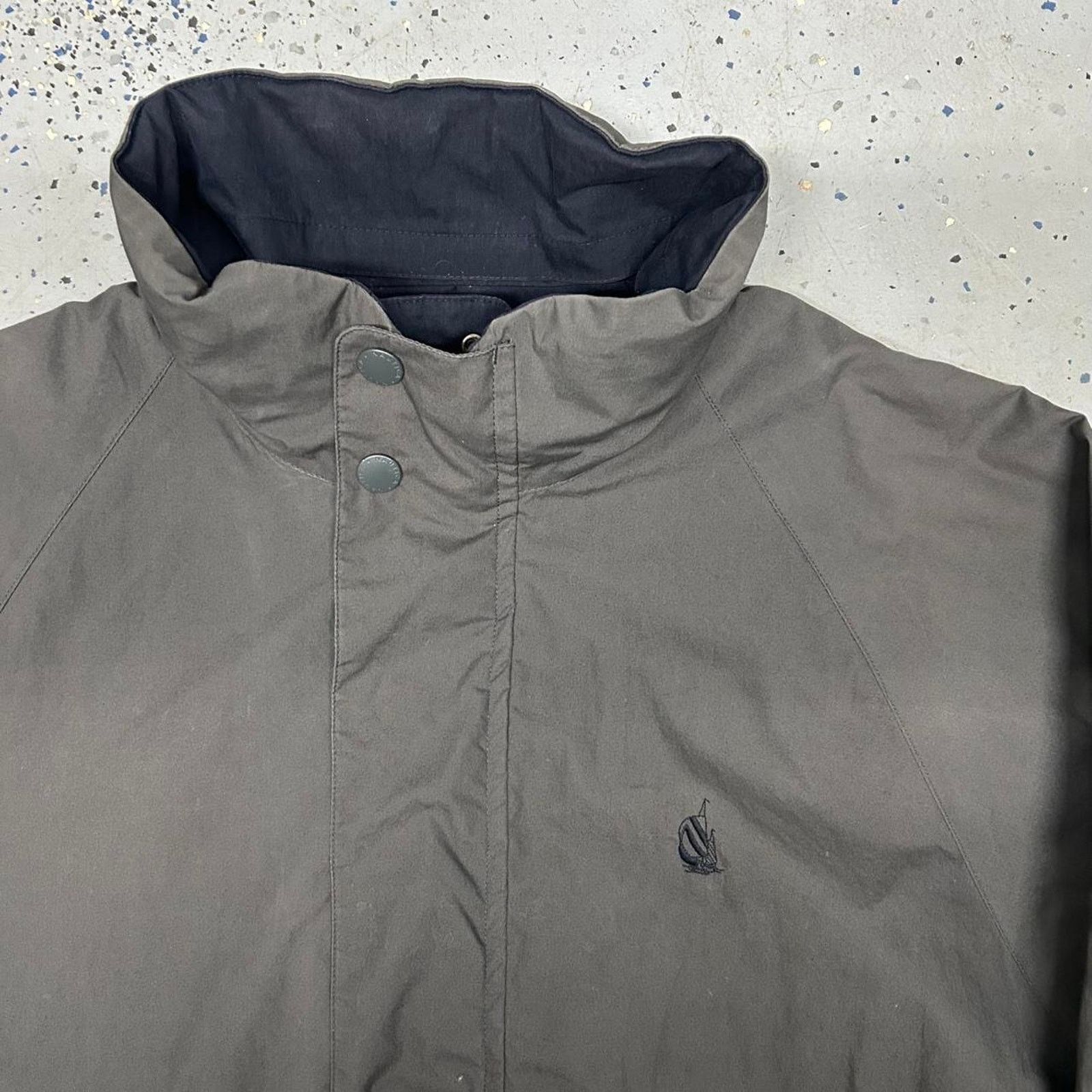 Nautica VTG/Y2K Nautica yellow navy reversible windbreaker jacket Size US L / EU 52-54 / 3 - 8 Thumbnail