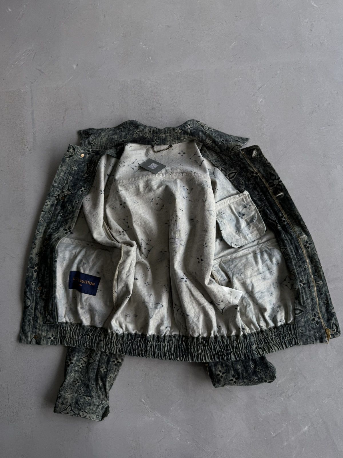 Louis Vuitton Louis Vuitton - Blue Star Monogram Denim Jacket Size US S / EU 44-46 / 1 - 15 Thumbnail