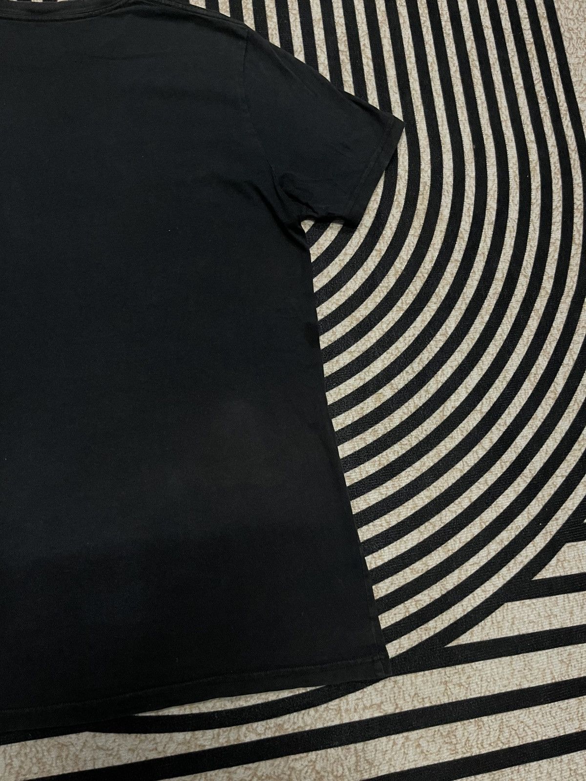 Arc'teryx 2000s ARCTERYX DISTRESSED SHIRT ART PRINT Size US S / EU 44-46 / 1 - 14 Thumbnail