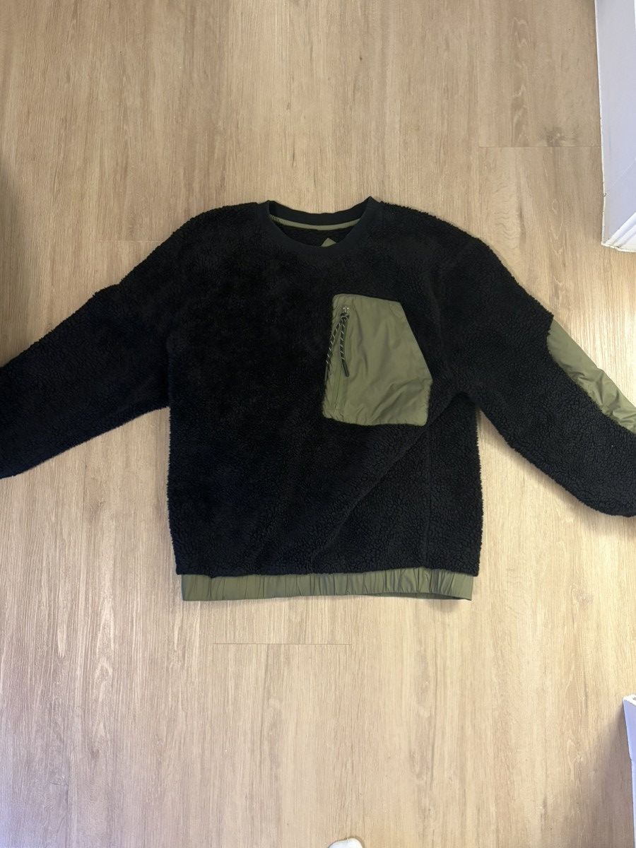 Ugg sweater