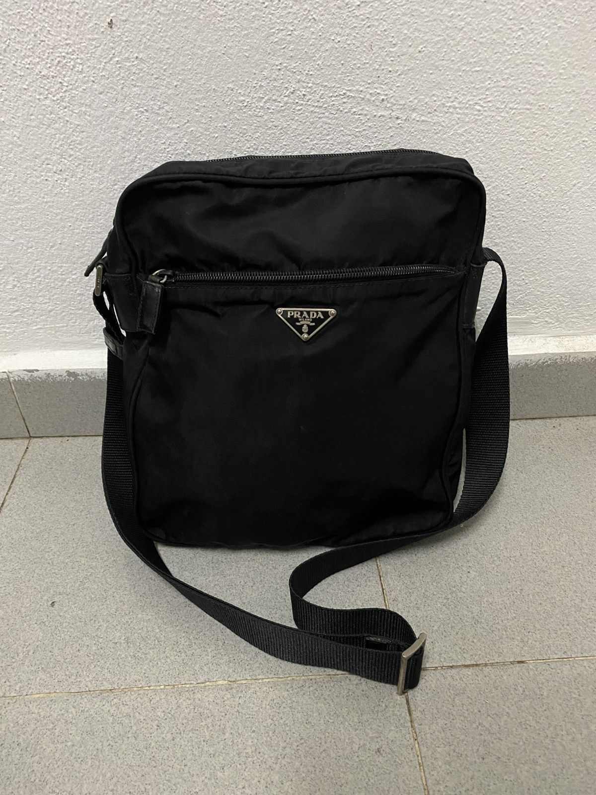 Offer Prada tessuto Shoulder Bag Nylon