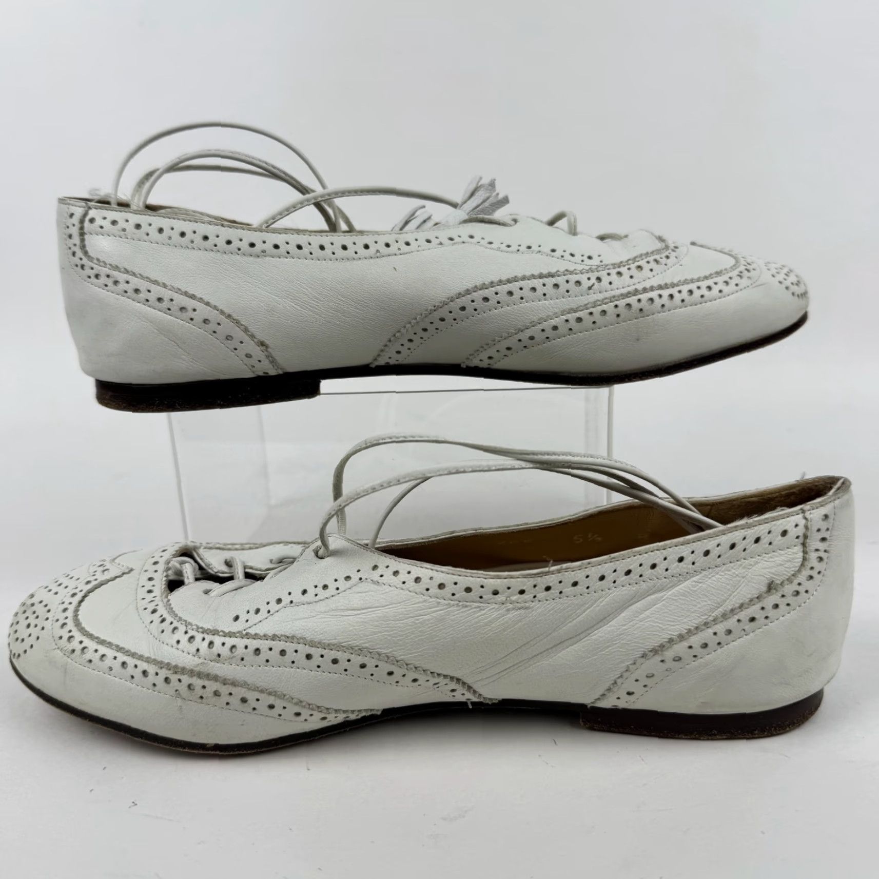 Ralph Lauren VTG Ralph Lauren Womens 5.5 B White Leather Wing Tip Brogue Flats Made in Italy Size US 6 / IT 36 - 3 Thumbnail
