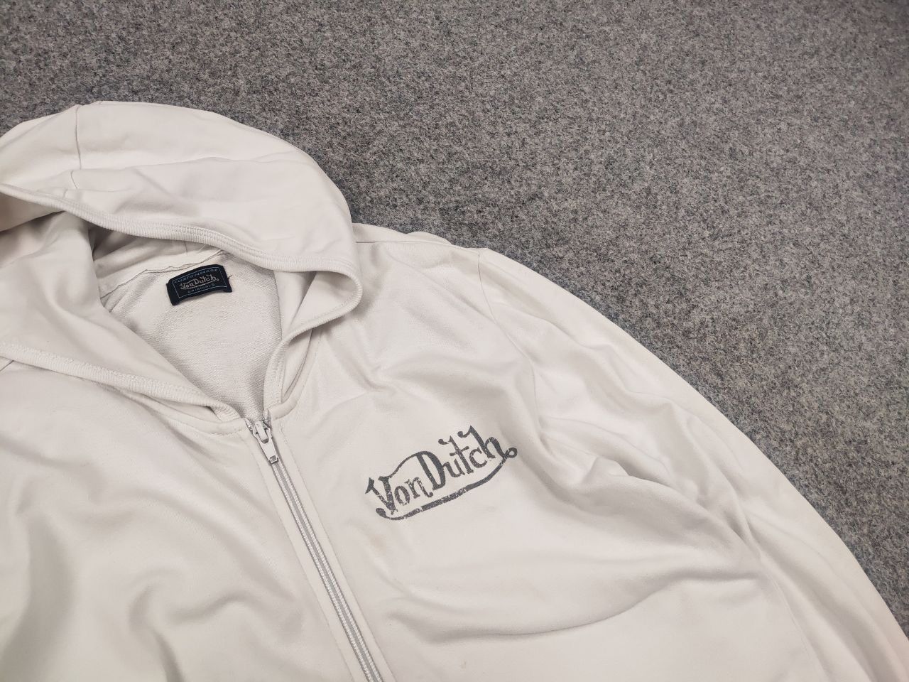 Von Dutch Vintage Von Dutch Big logo white Long sleeve Zip hoodie Size US M / EU 48-50 / 2 - 4 Thumbnail