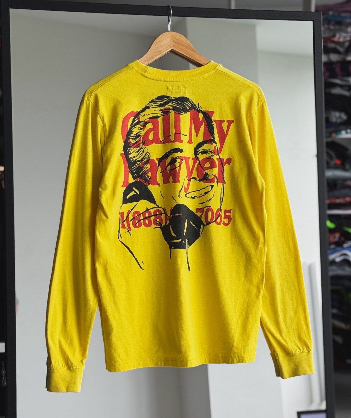 Other Chinatown MARKET Call my lawyer yellow longsleeve size M Size US M / EU 48-50 / 2 - 1 Thumbnail