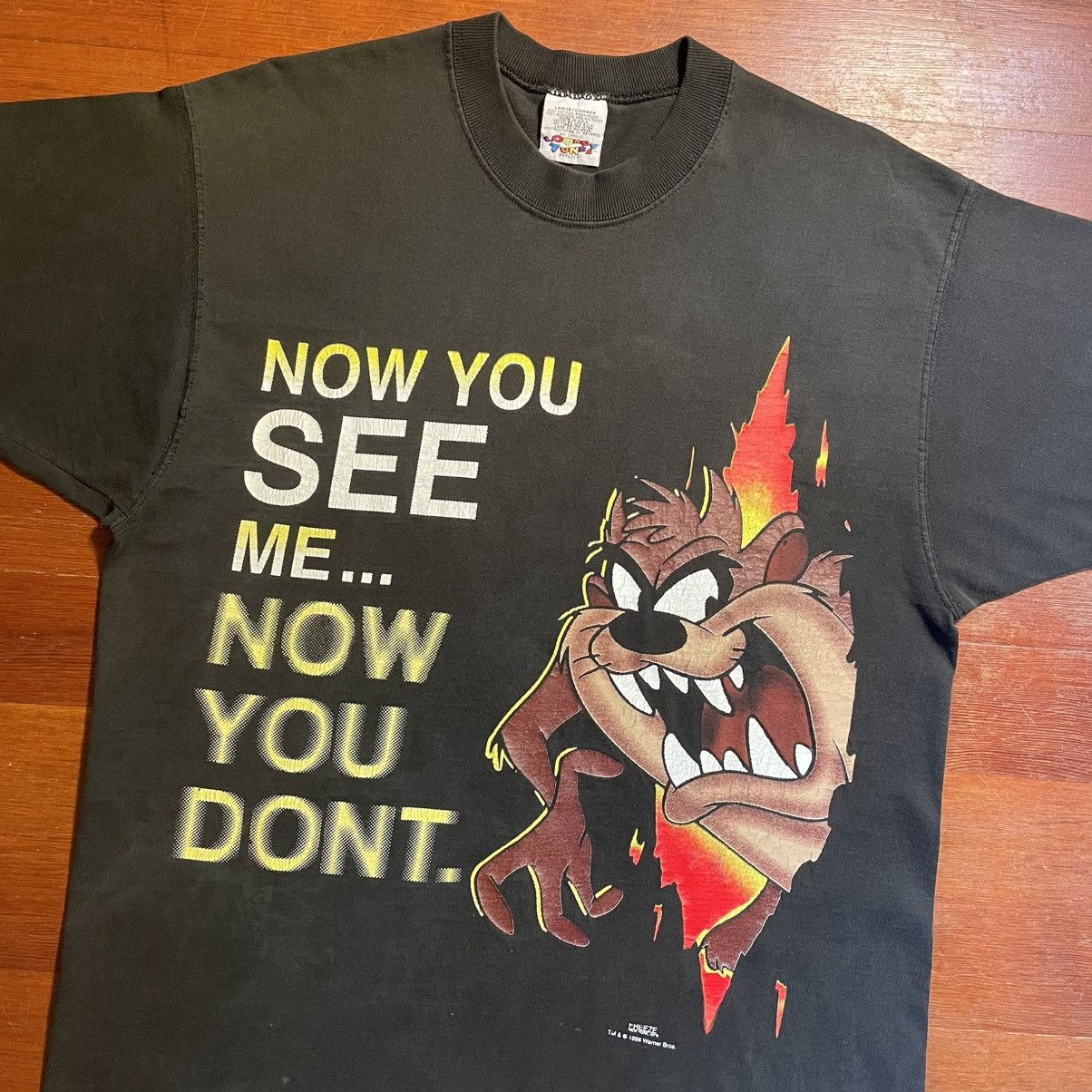 Vintage Vintage 1995 Taz T-shirt “Now You See Me Now You Don’t” Size US L / EU 52-54 / 3 - 1 Thumbnail