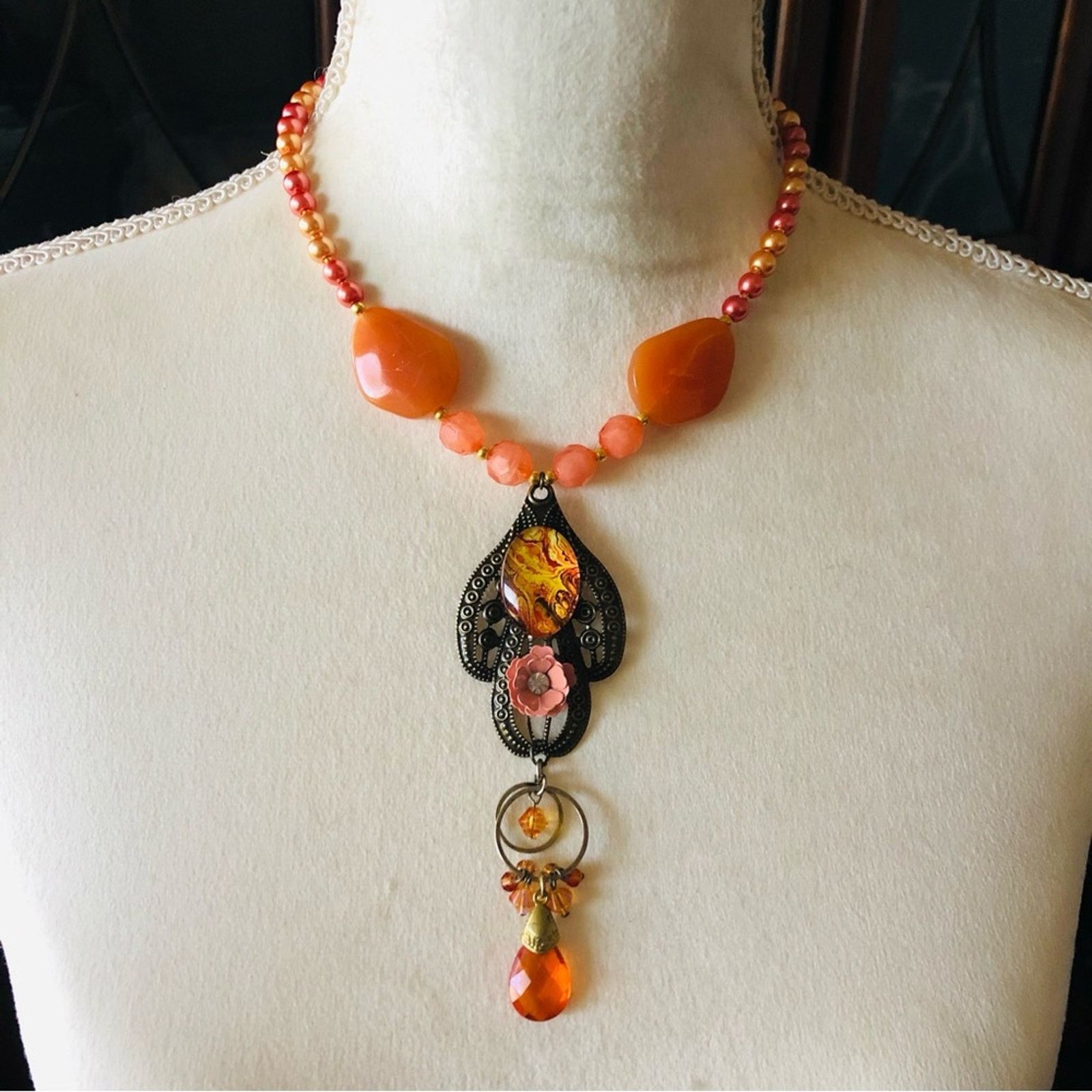 Handmade Handcrafted repurpose cabochon filigree Pearl necklace Size ONE SIZE - 2 Thumbnail