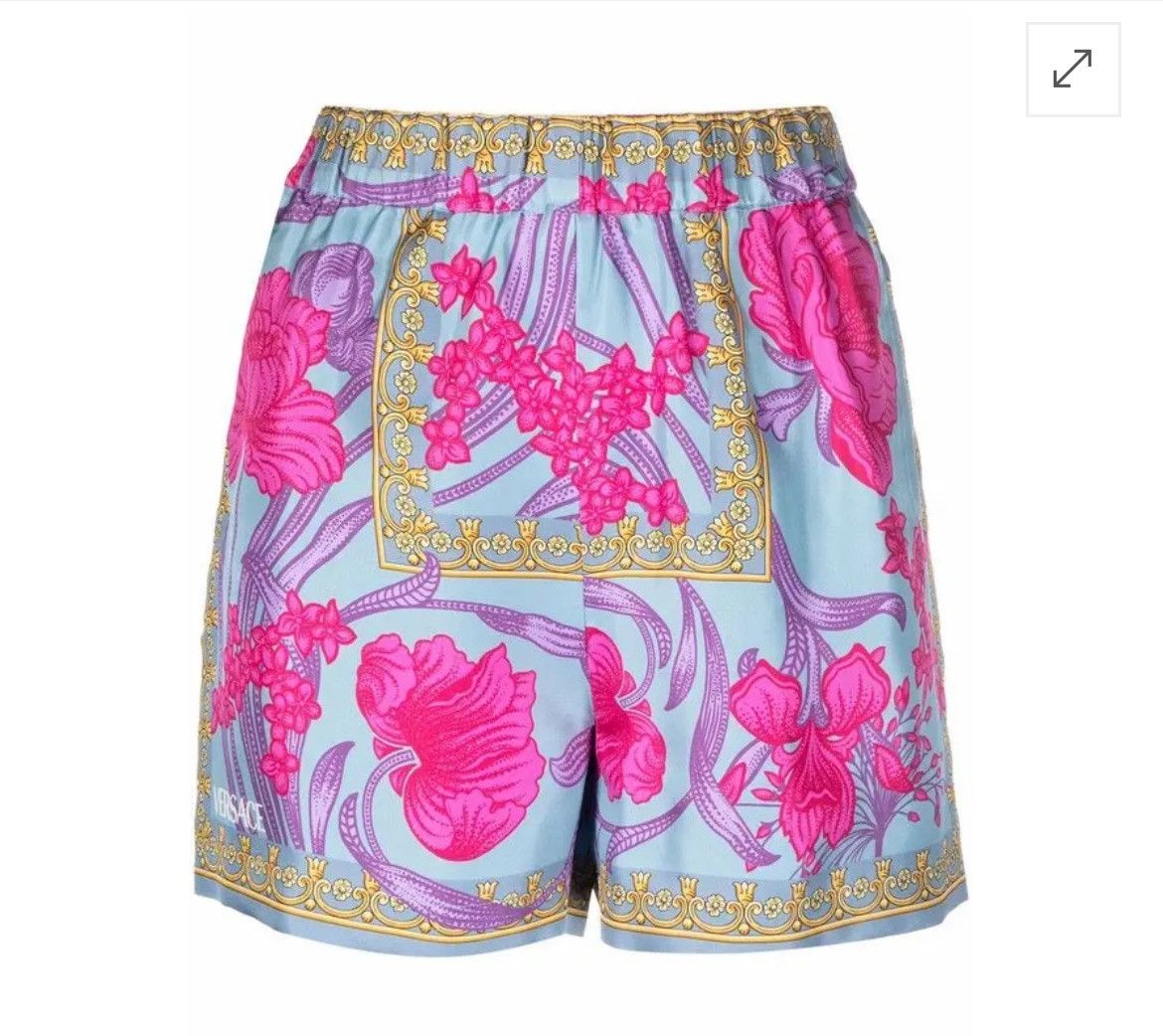 Versace VERSACE Cornflower-Print Satin Shorts Size 32" / US 10 / IT 46 - 1 Thumbnail